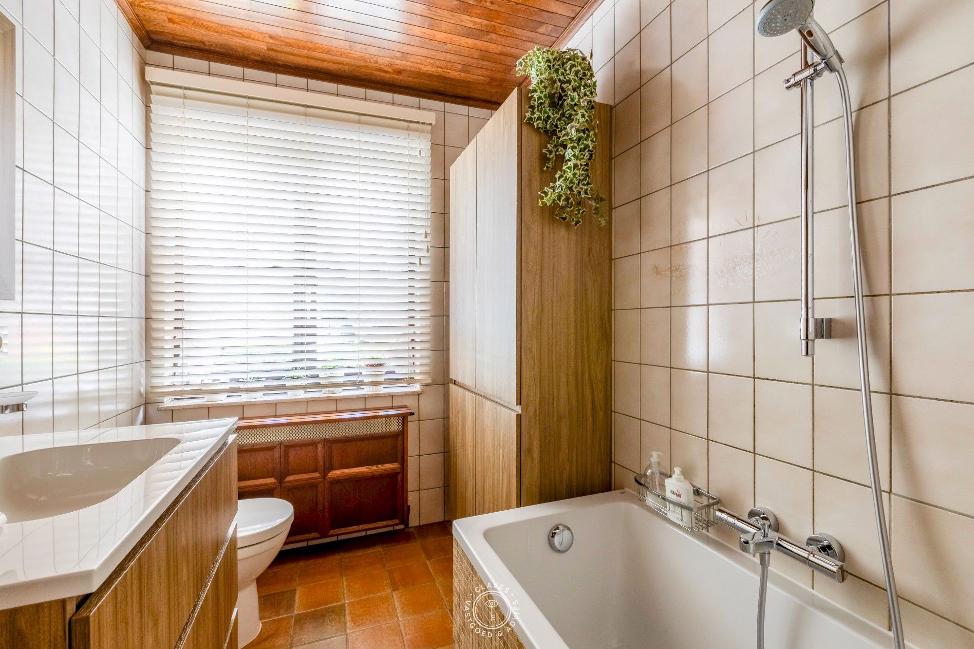 Charmante gezinswoning met prachtige tuin foto 14