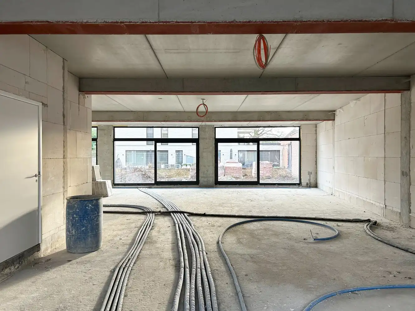 Casco handelsgelijkvloers met privatieve zuidgeoriënteerd tuin foto 6