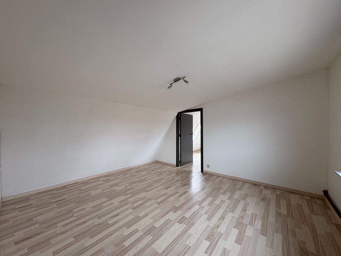 Alleenstaande woning met 2 slaapkamers foto 6
