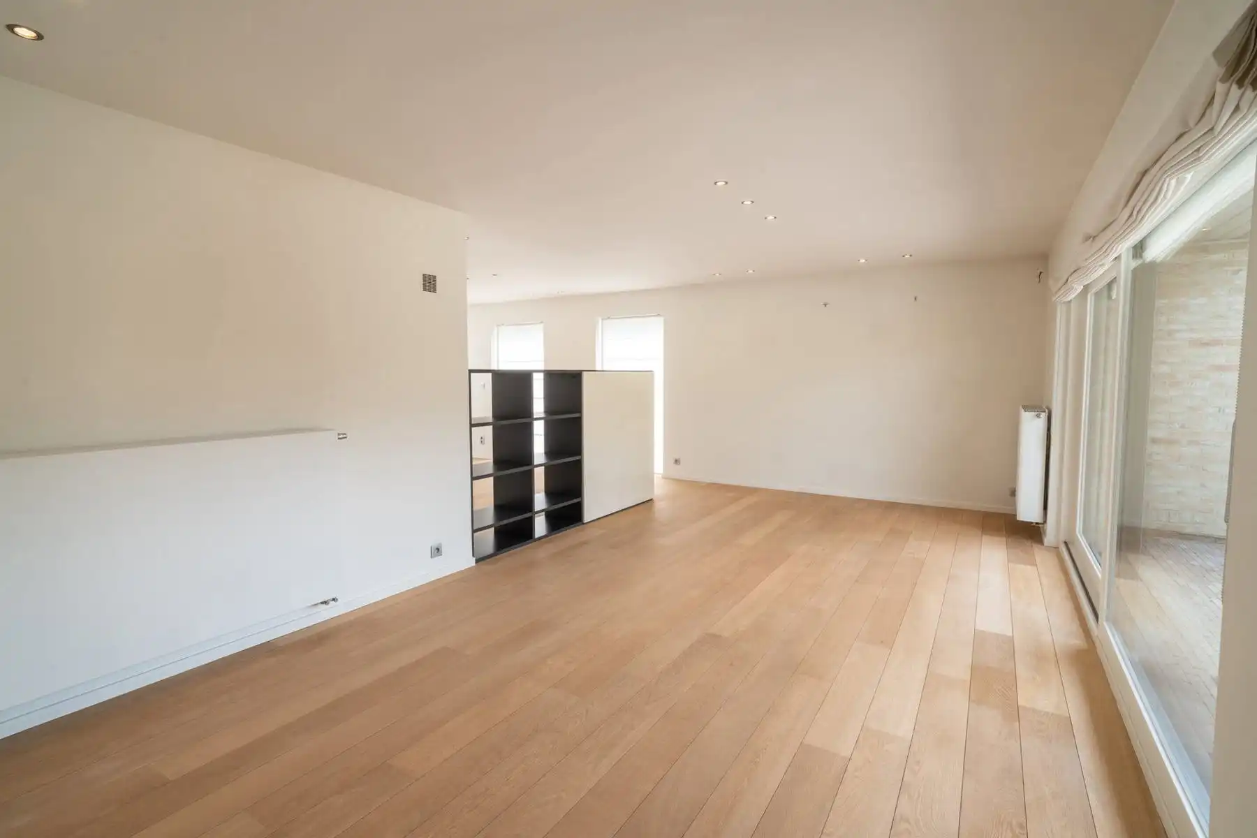 Knappe villa met zuidgerichte tuin, zwembad en poolhouse foto 11