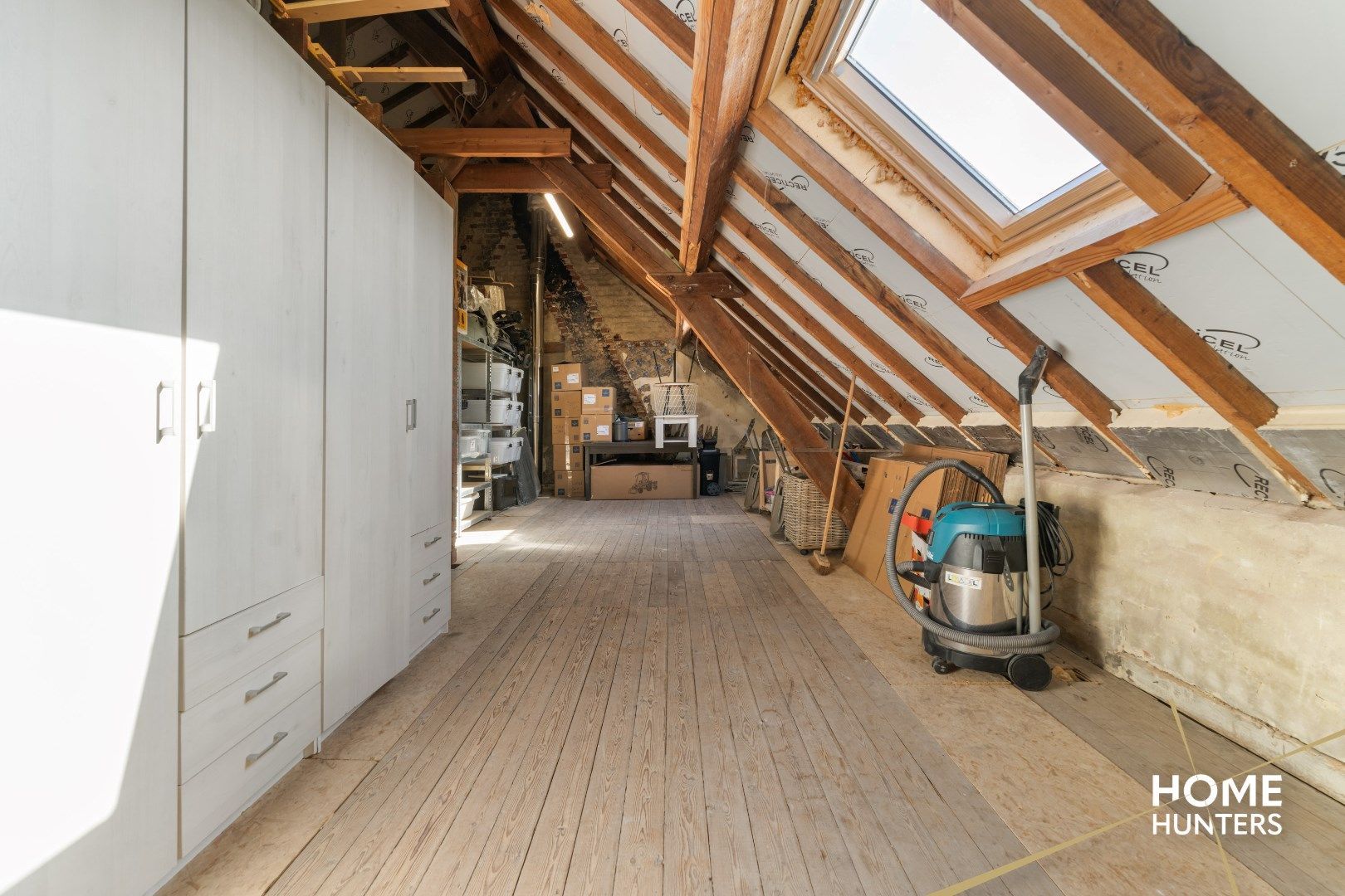 Gerenoveerde ruime woning in Langemark op een riant perceel van 2.694 m² – mét weids uitzicht op de velden foto 19