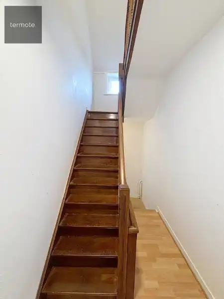 Ruime woning foto 25