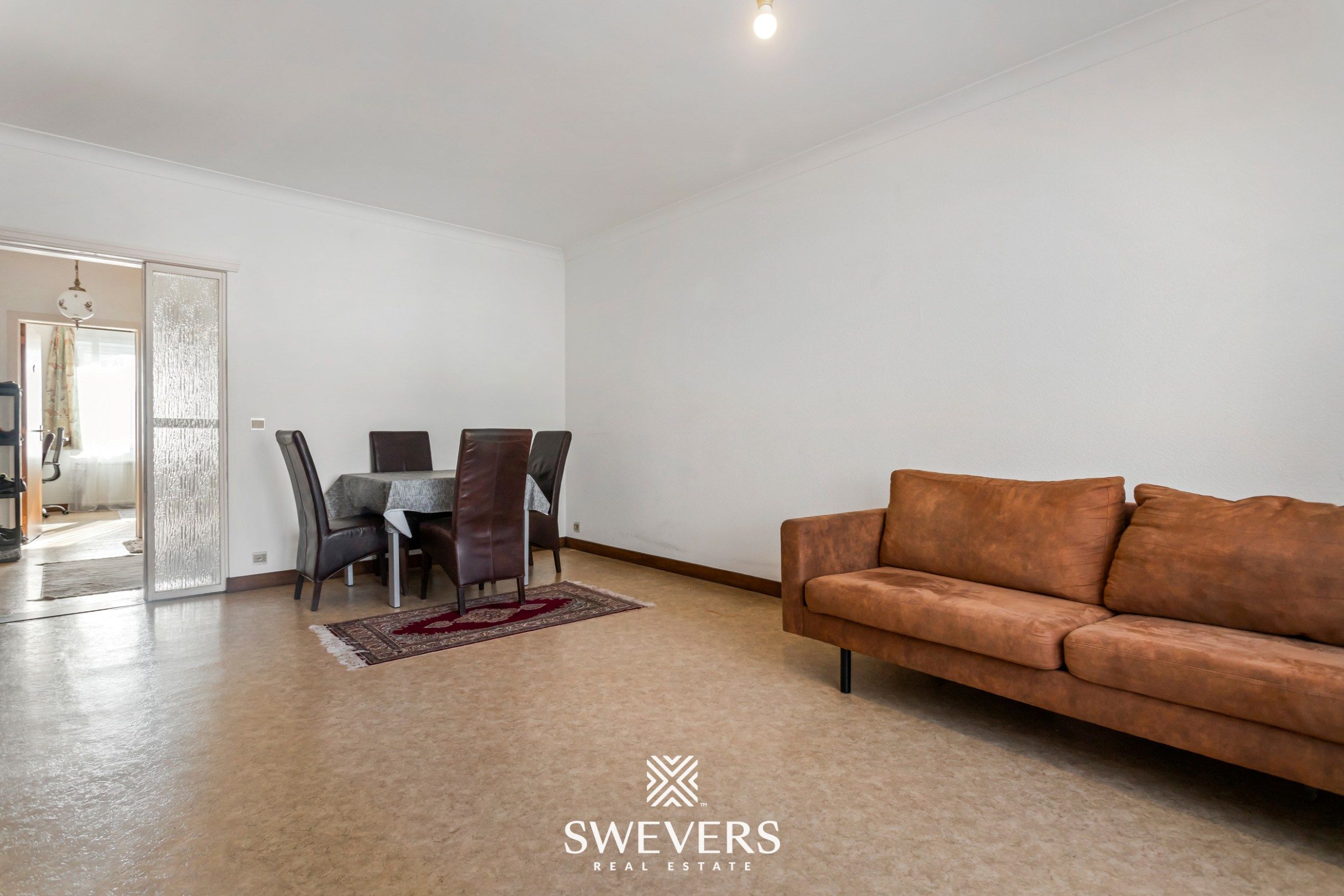 Instapklaar 1-slaapkamerappartement met terras in hartje Diest foto 6