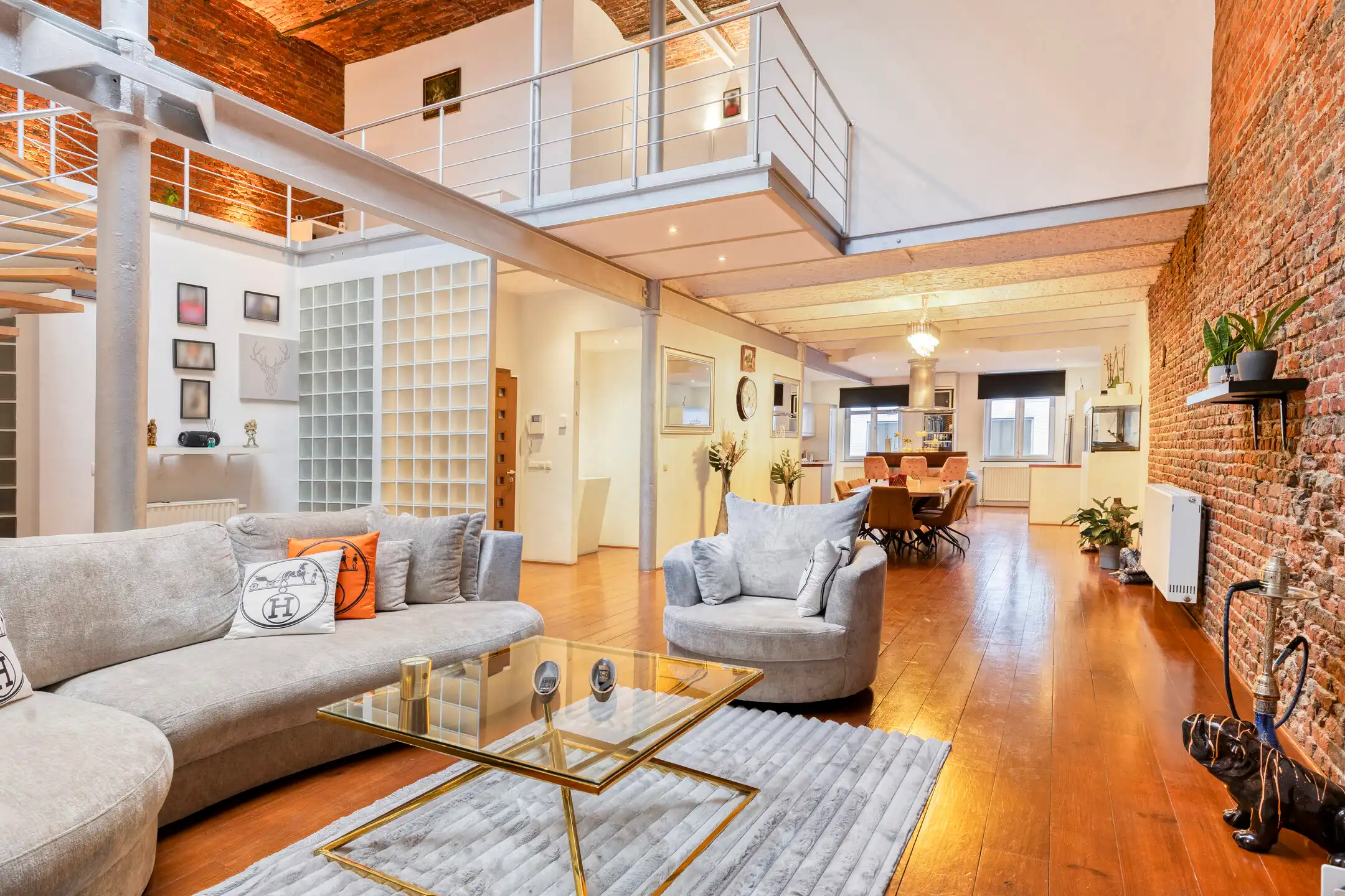 Wonen in Geschiedenis: Loft 340 m² in Oude Koffiebranderij foto 6