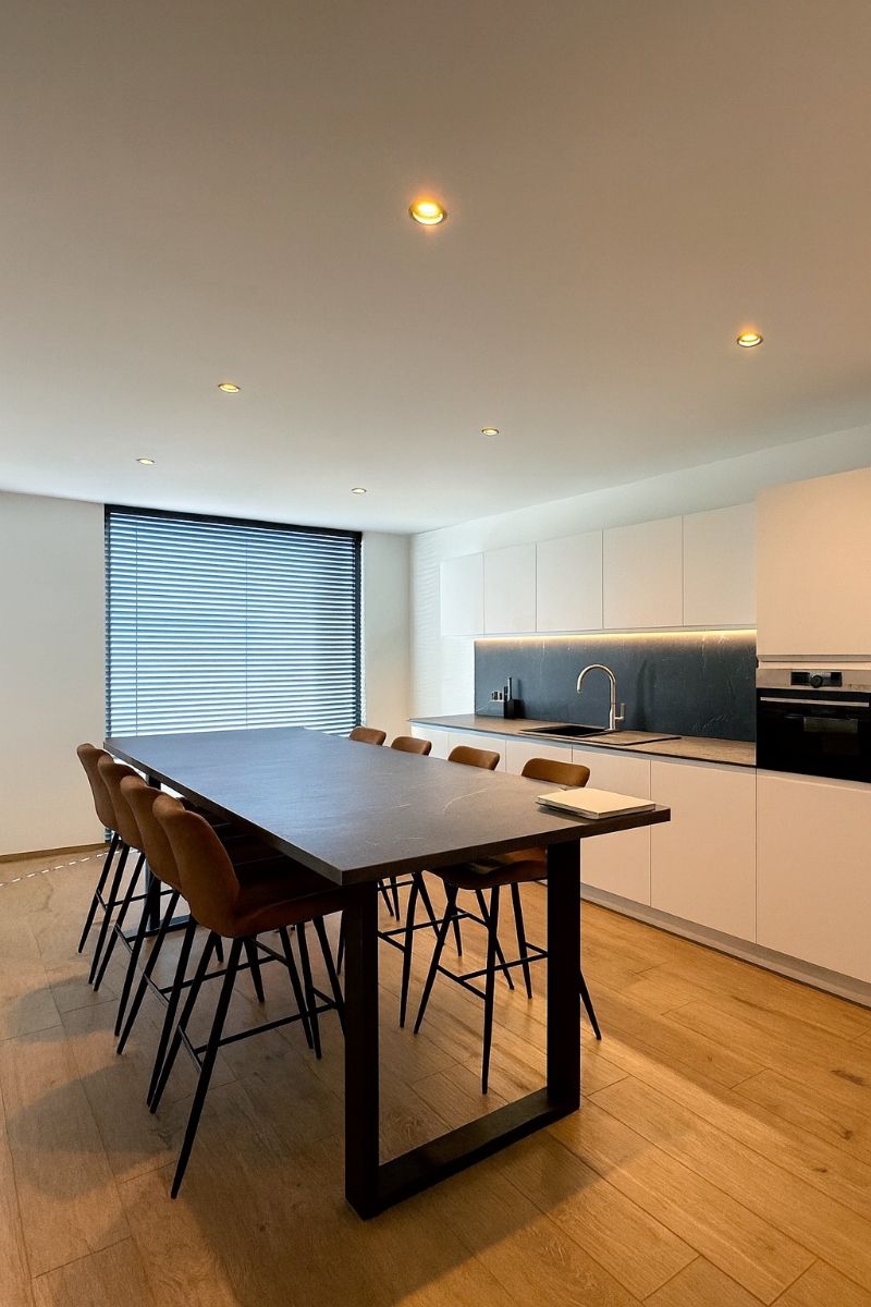 Uniek bedrijfsgebouw te  huur foto 8