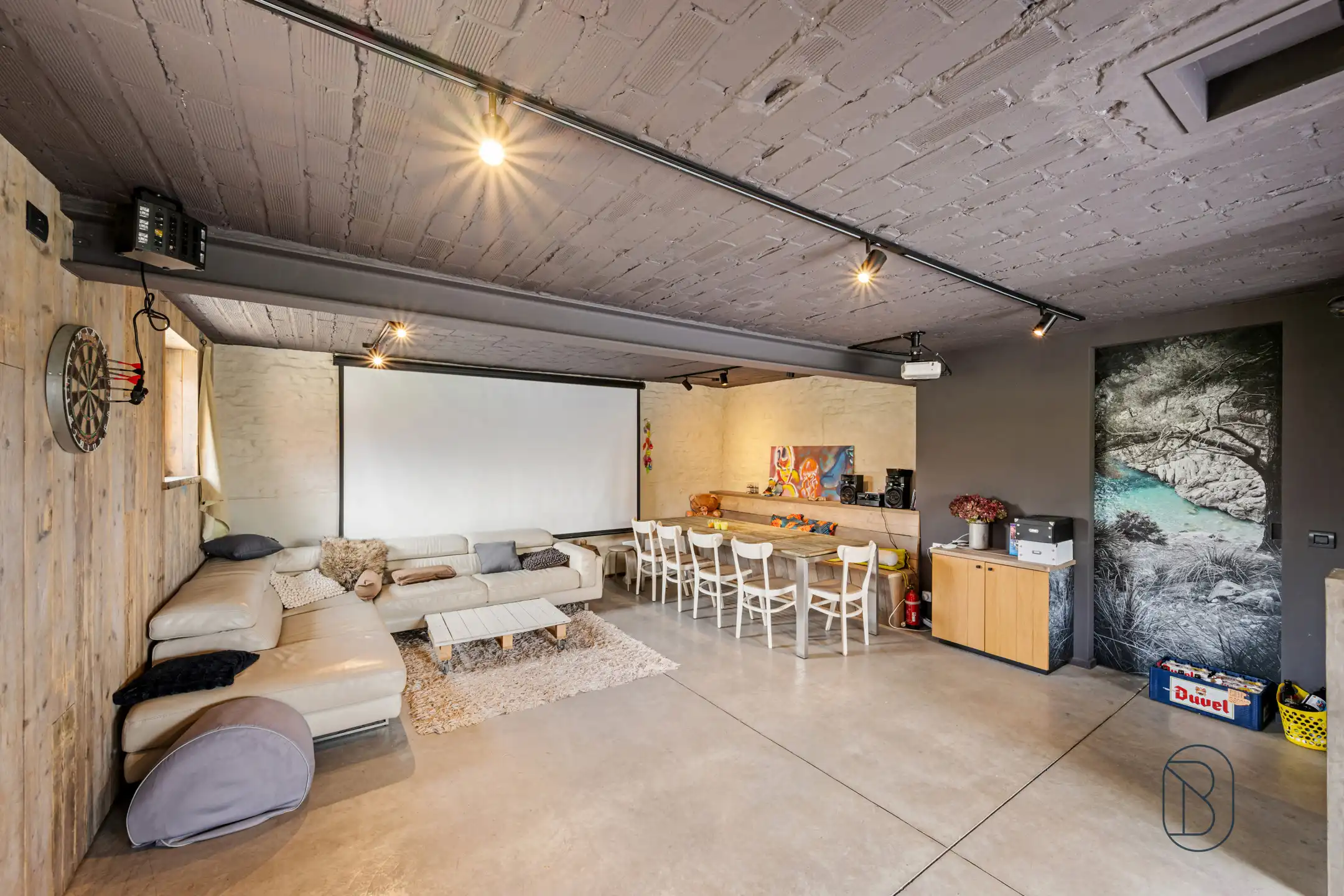 Unieke kans: prachtige woonst met zwembad + bedrijfsgebouw foto 27