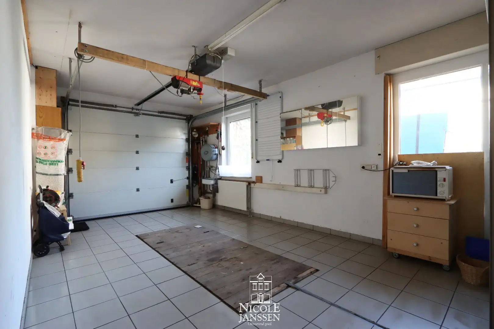 Ruime gezinswoning met mogelijkheden foto 17