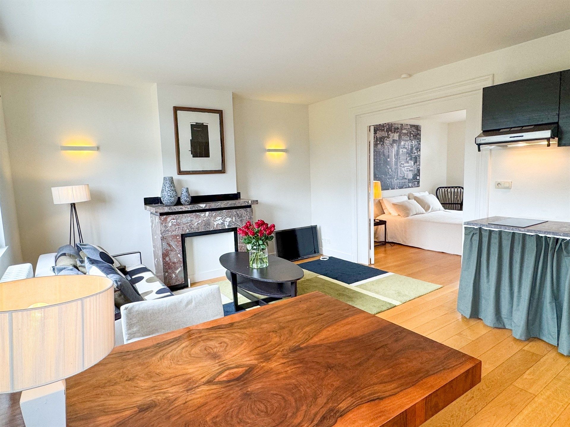 Prachtig gemeubelde studio in authentiek herenhuis! foto 4