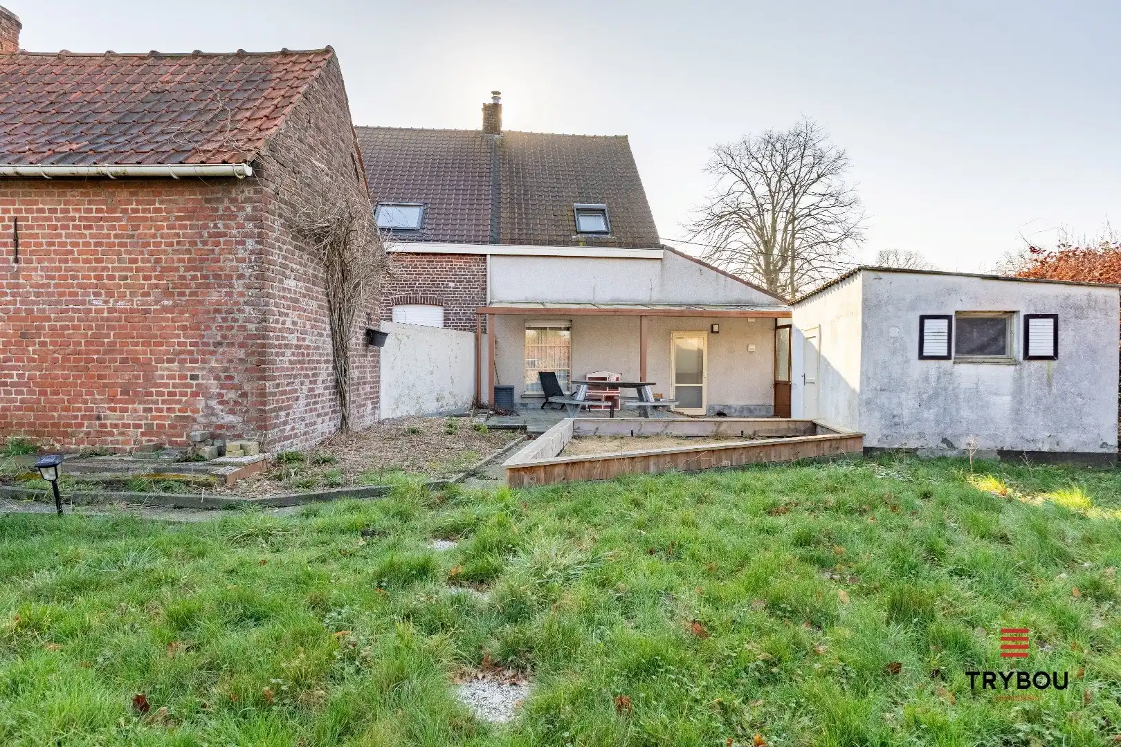 Landelijk gelegen woning met verzorgde tuin foto 21