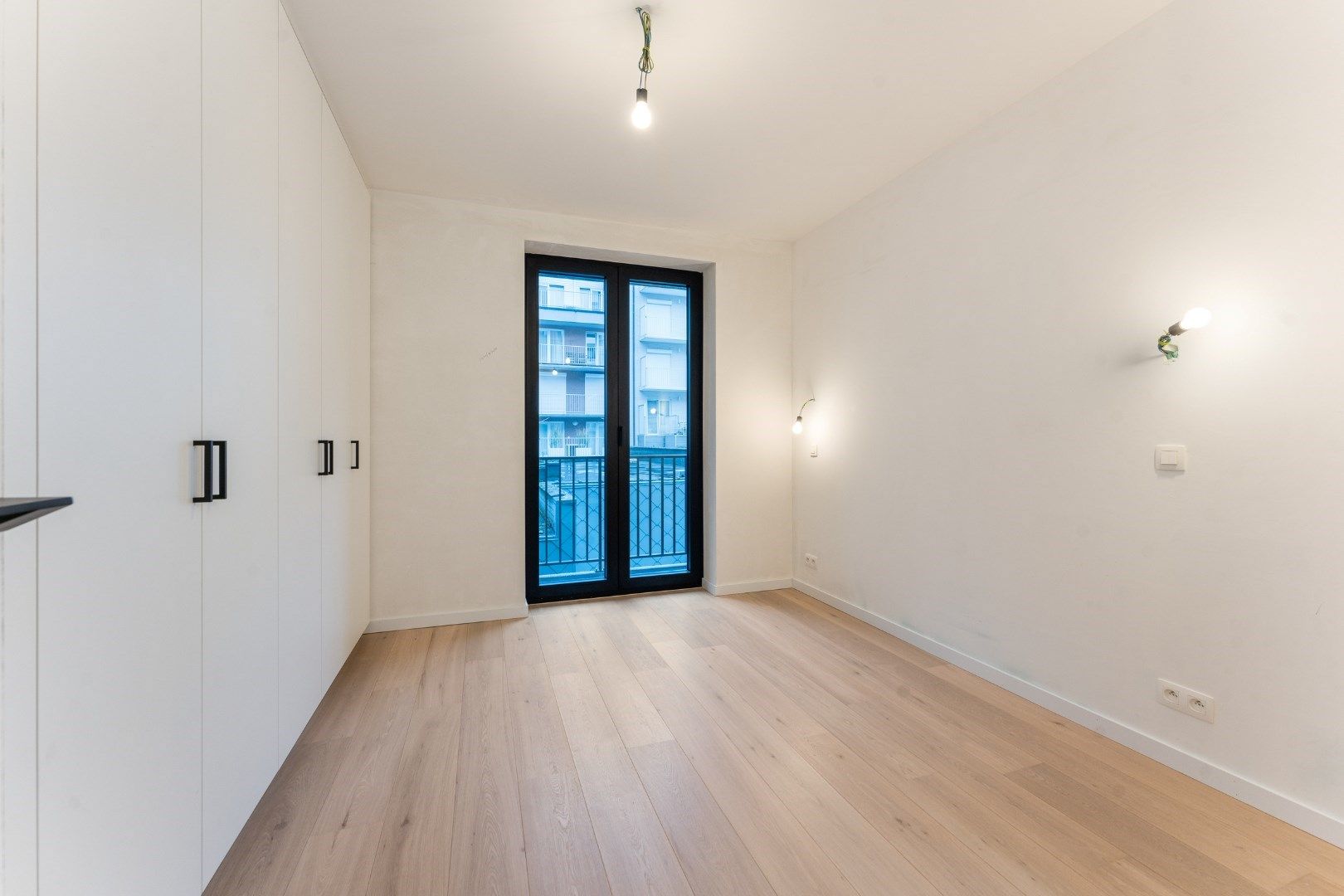 Prachtig nieuwbouwappartement in centrum Knokke nabij de Lippenslaan en de Zeedijk! foto 5