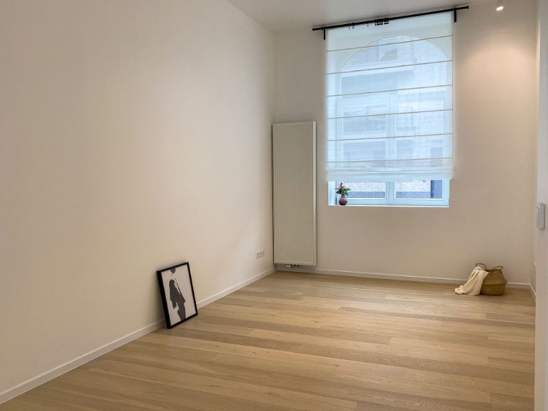 Gerenoveerde woning op uitstekende ligging! foto 5