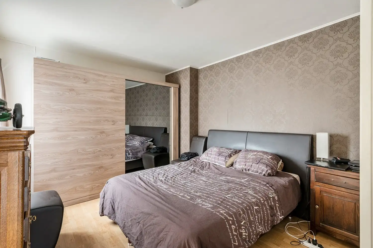 Ruime bel-etagewoning met tal van mogelijkheden op gunstige locatie. foto 12