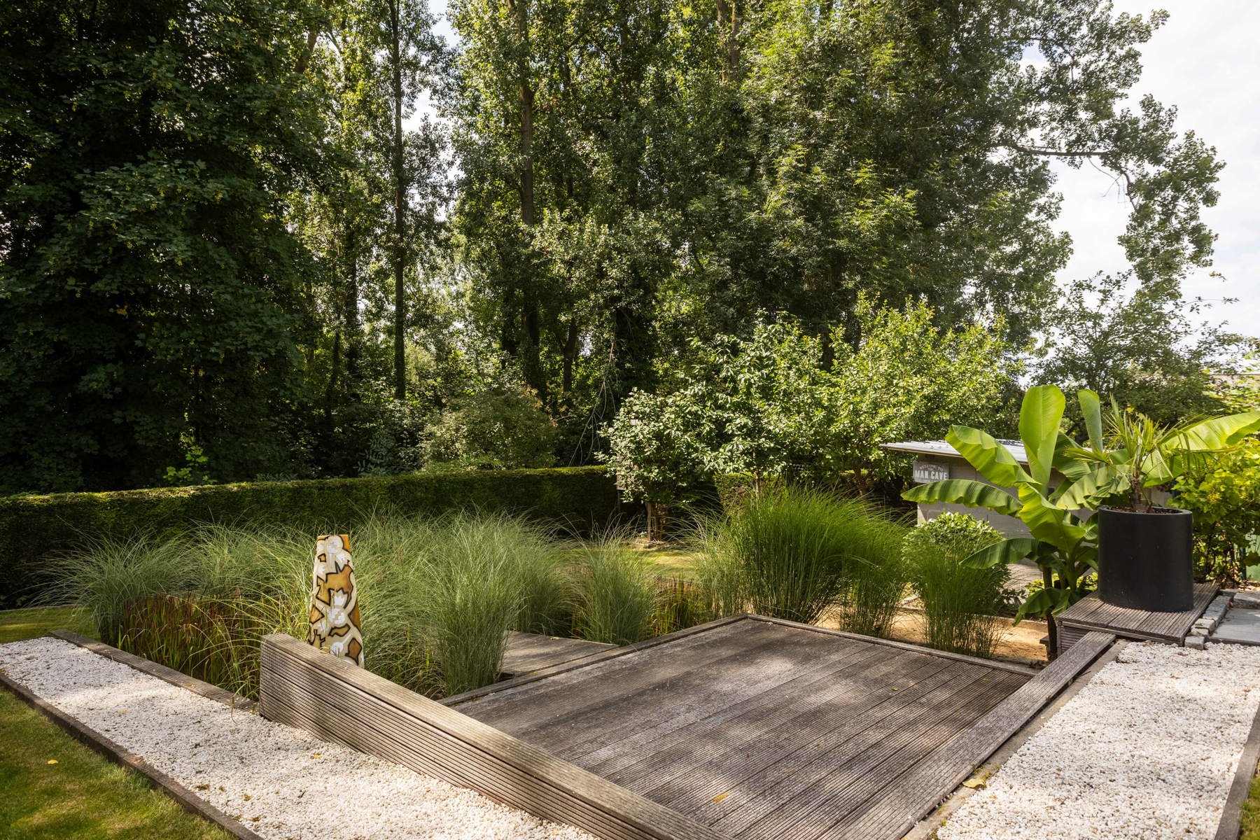Instapklare woning 4 slpks met zwembad en poolhouse foto 27