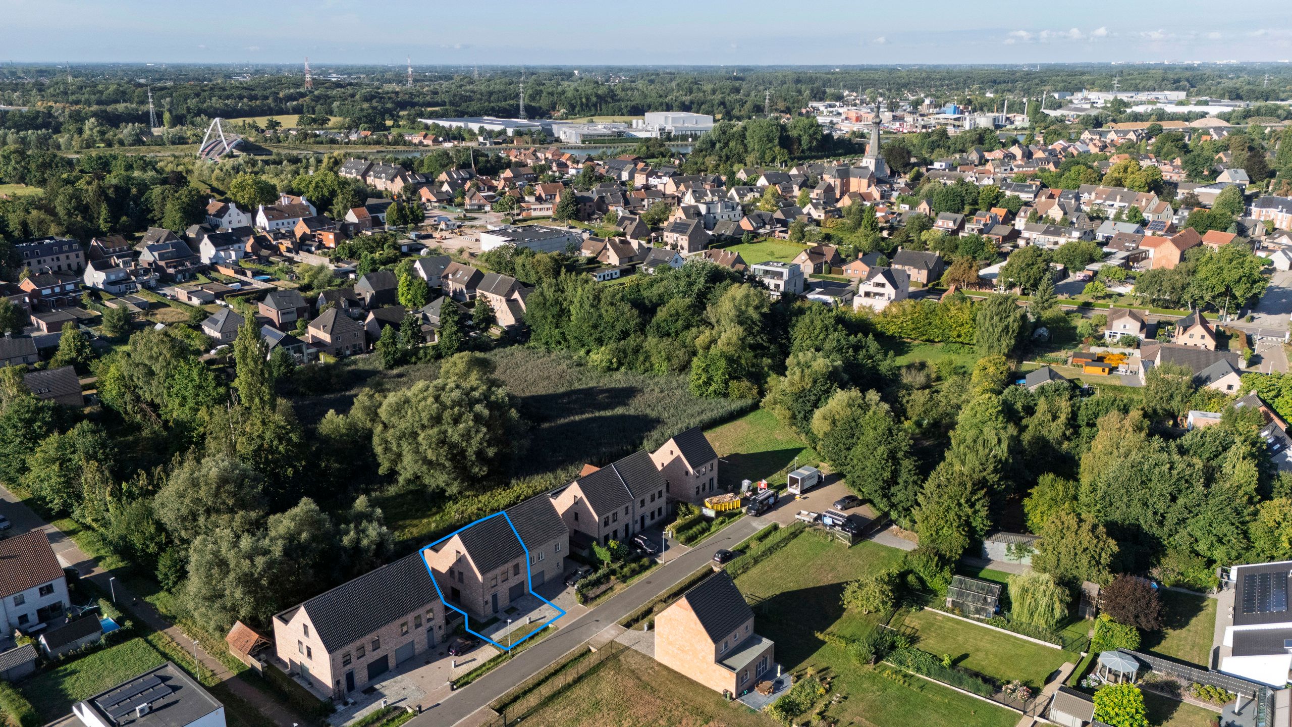 Recente halfopen bebouwing op rustige locatie in Oelegem. foto 27