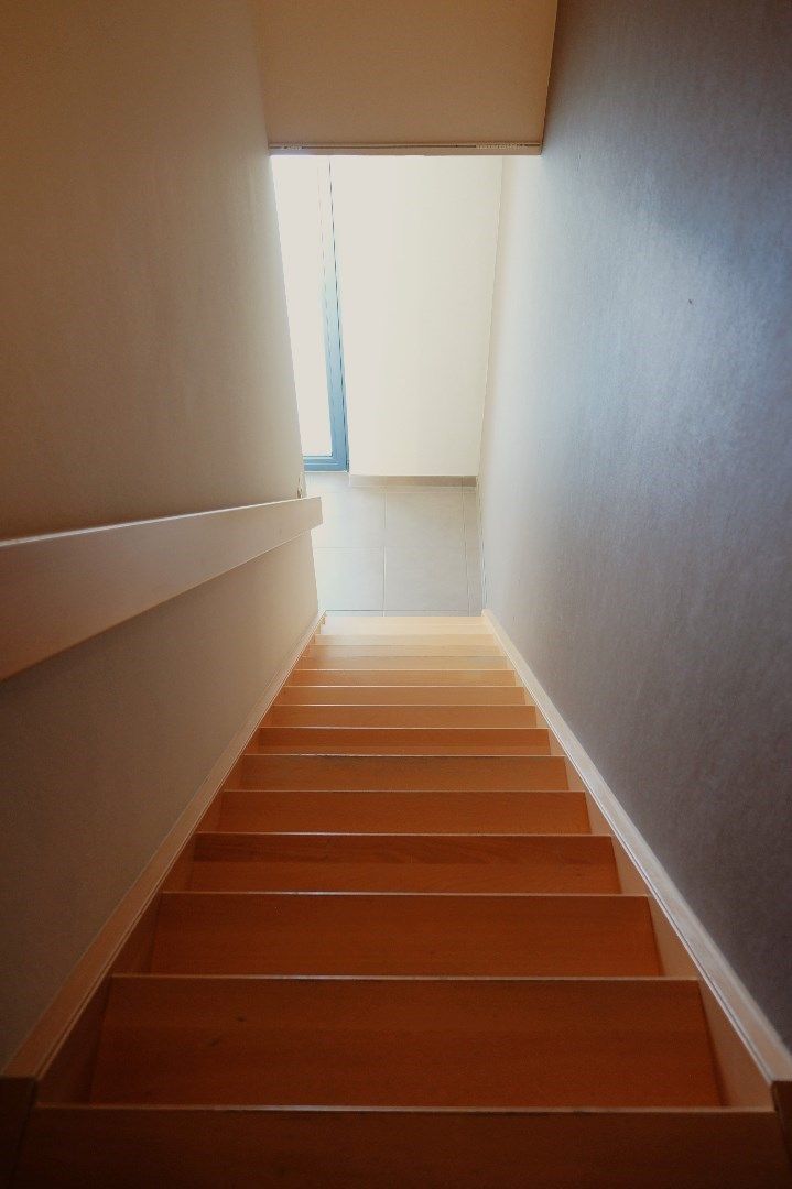 Recente, energiezuinige bel-etage woning met staanplaats in centrum Zottegem foto 15
