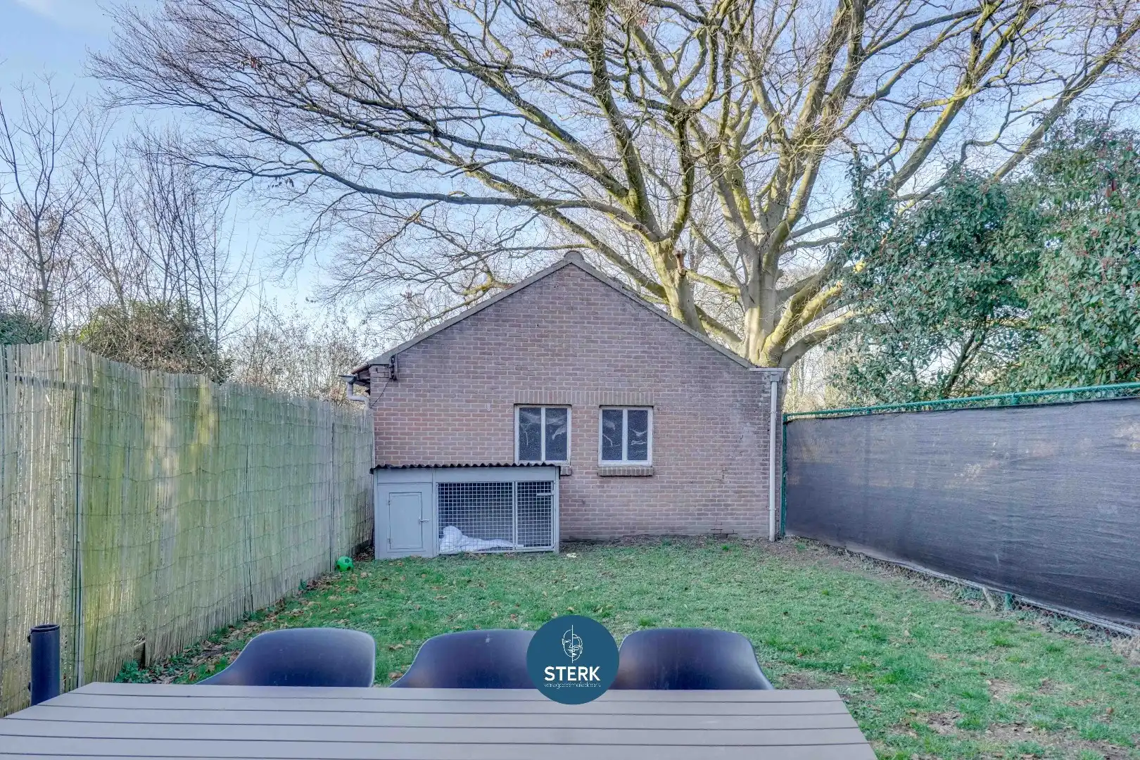 INSTAPKLARE WONING MET OP EEN CENTRALE LOCATIE LANAKEN !  foto 3