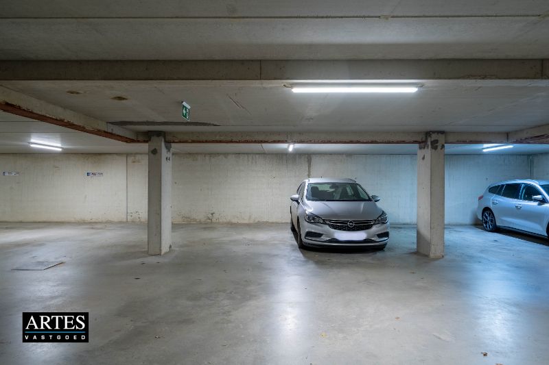 Recent appartement met 3 slaapkamers en ruim terras foto 25