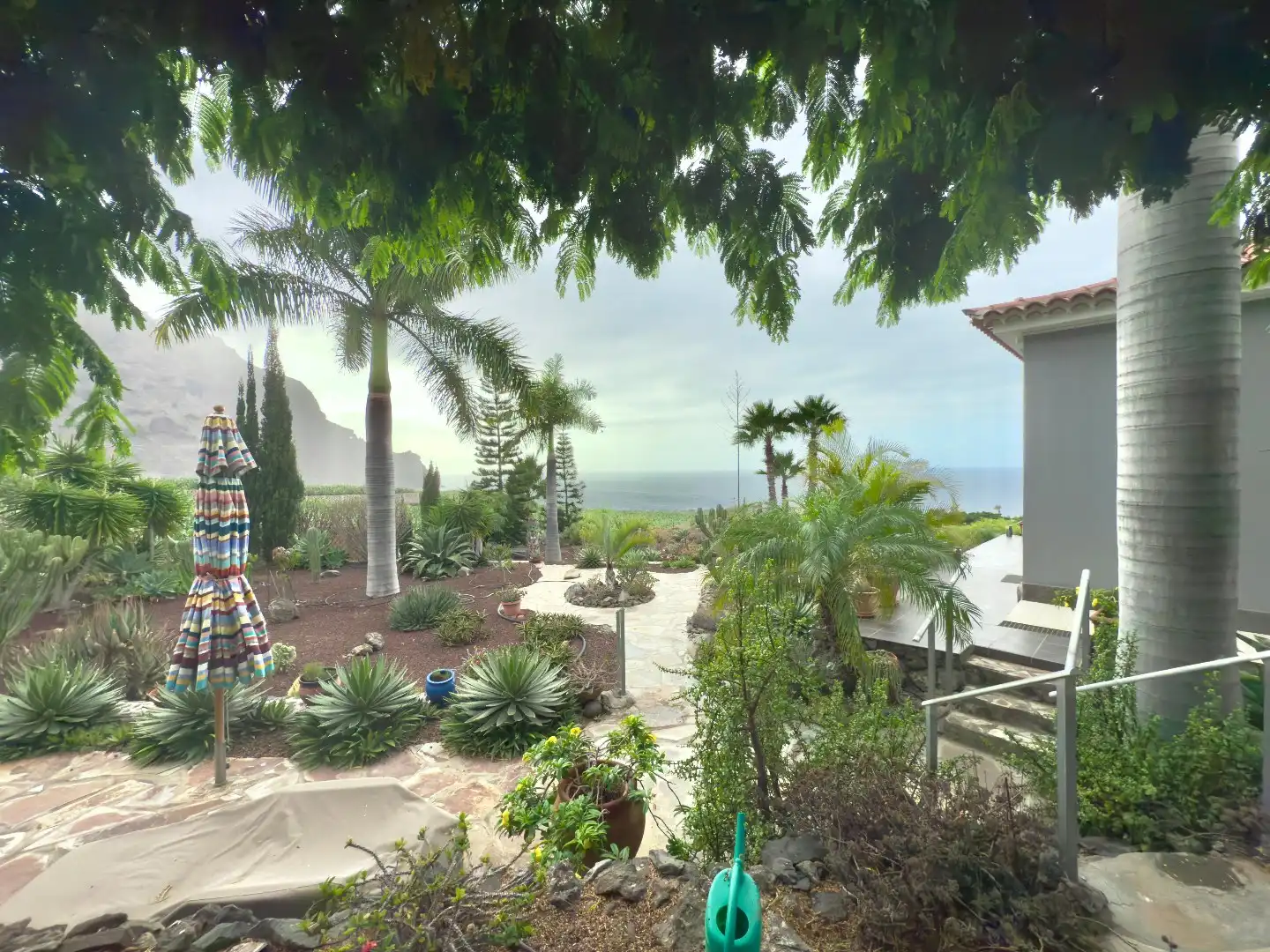 Luxe villa met panoramisch zeezicht  foto 8