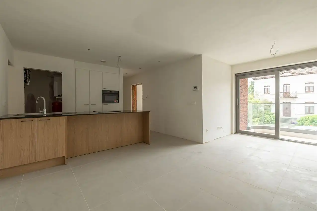 Comfortabel appartement, 2slk en 2 terrassen foto {{pictureIndex}}