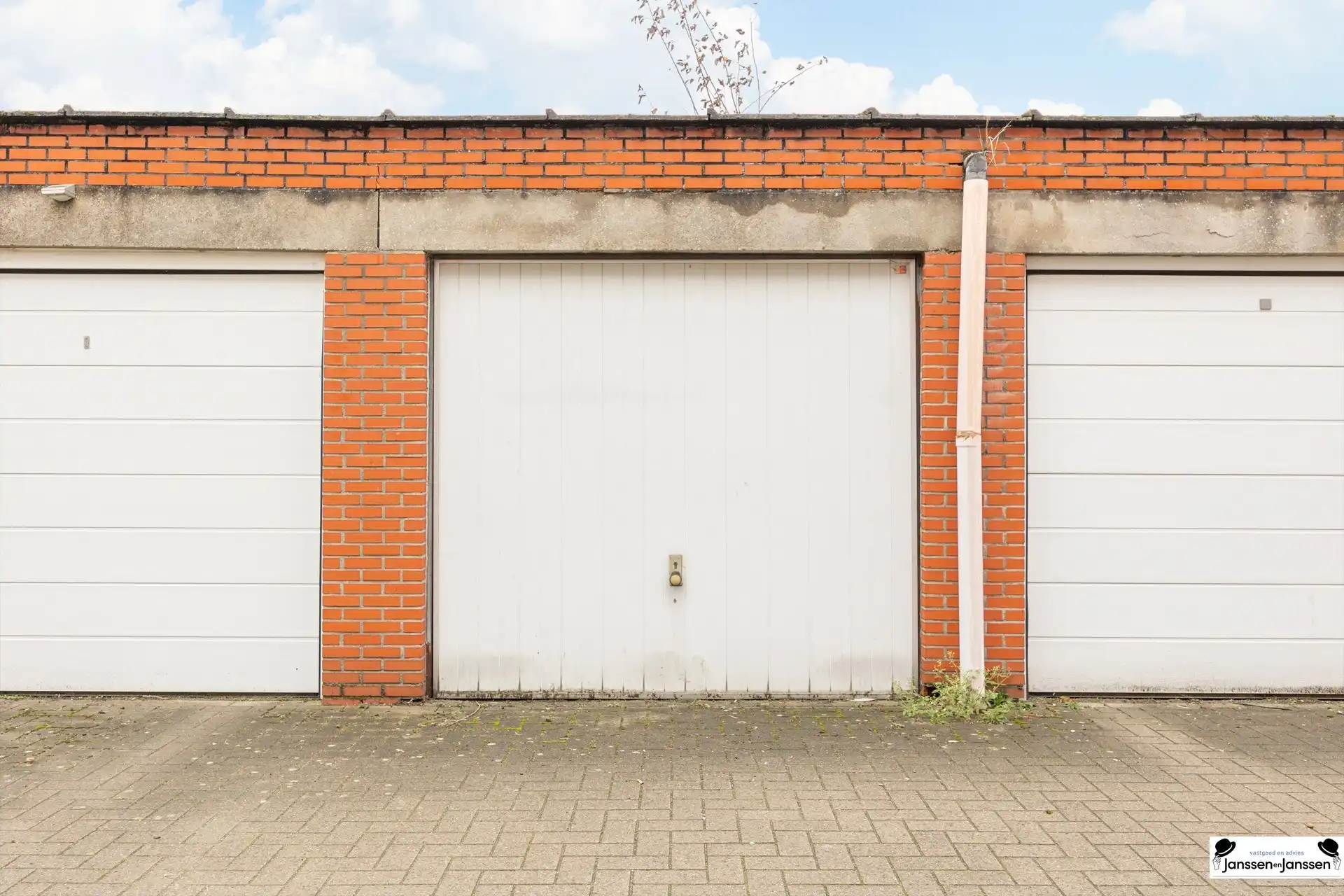 Goed onderhouden appartement op toplocatie in Schoten! foto 15