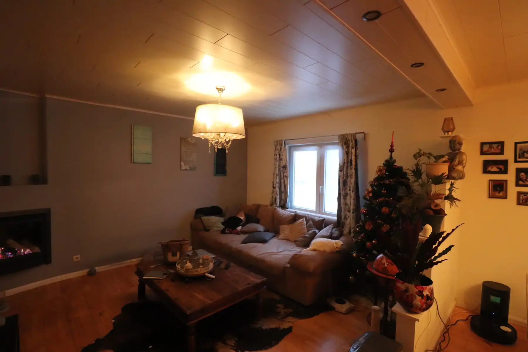 Een appartement op de benedenverdieping met 2 à 3 slaapkamers, garage en terras, vlakbij het centrum van Beerse. foto 4