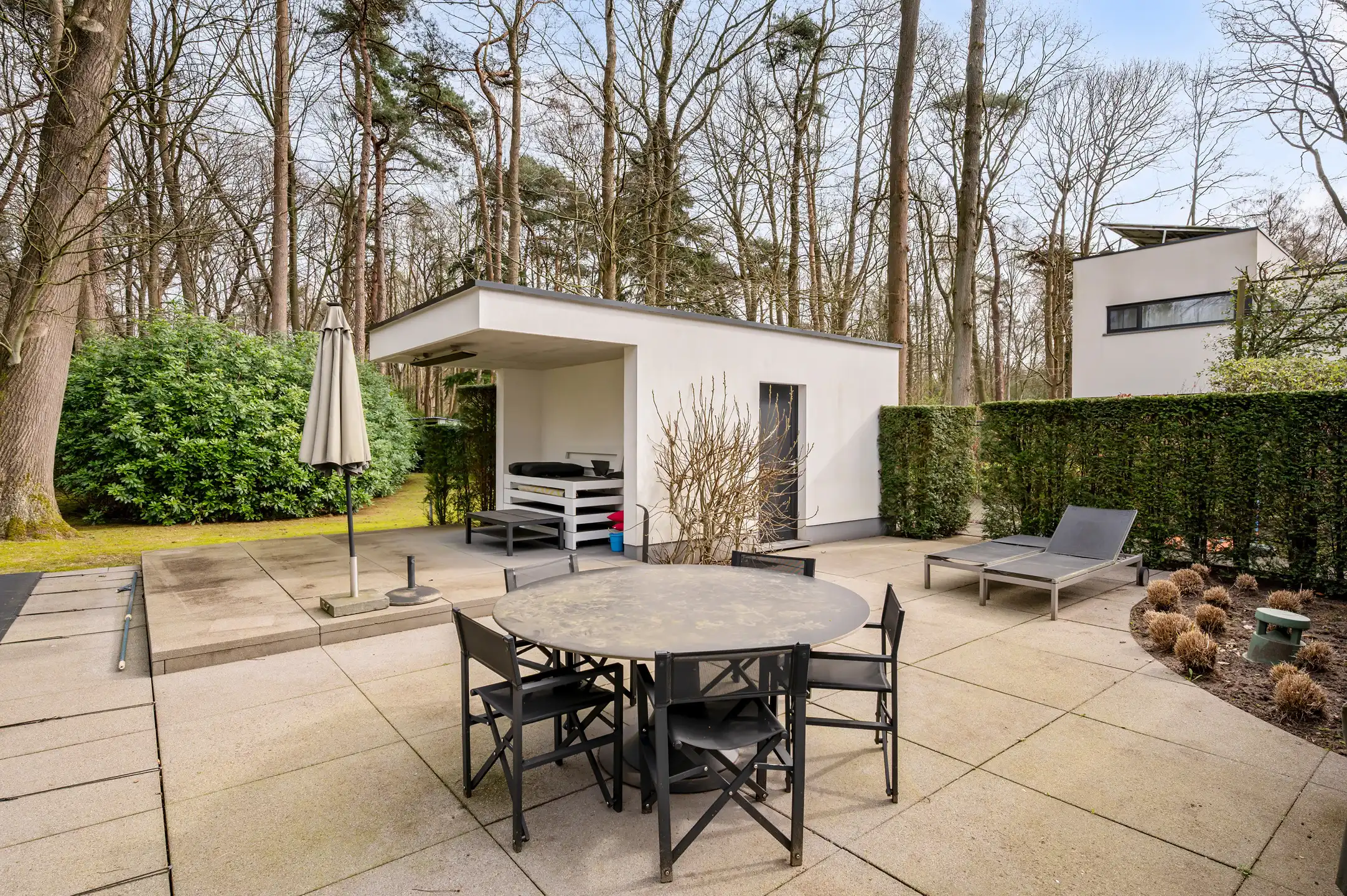 Moderne en instapklare villa op een rustige toplocatie in Heide foto 31