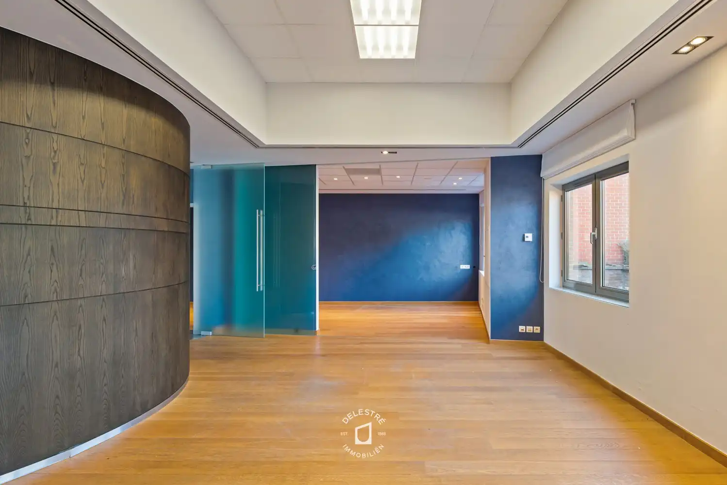 Veelzijdig investeringspand met 3 APP., MAGAZIJN, STAANPLAATSEN EN HANDELSPAND foto 14