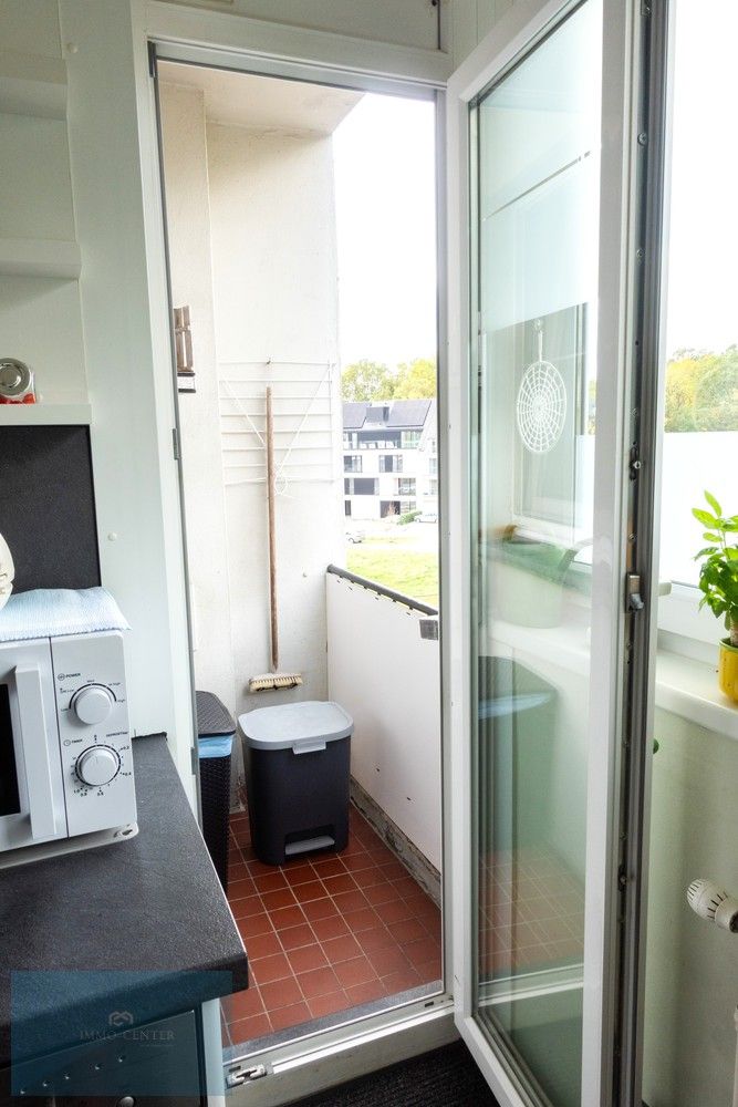 Instapklaar 2-slaapkamerappartement met terras op topligging in Genk foto 14