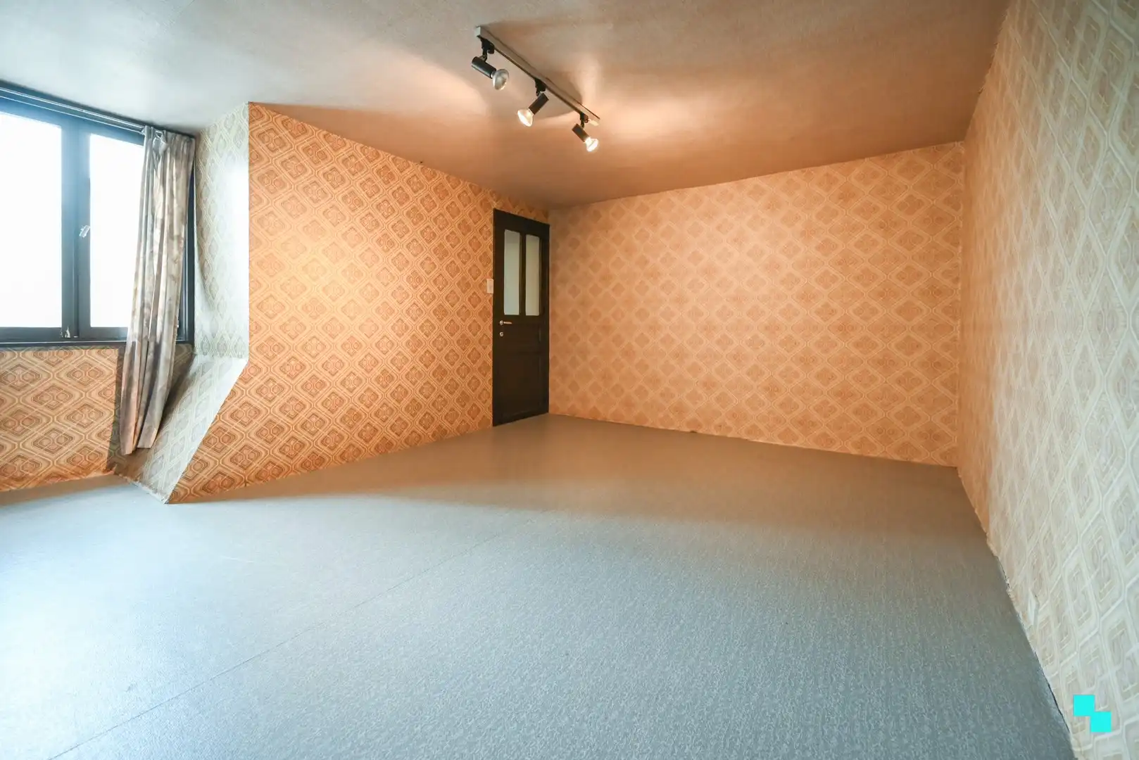 Centraal gelegen woonst met drie slaapkamers te Izegem foto 21