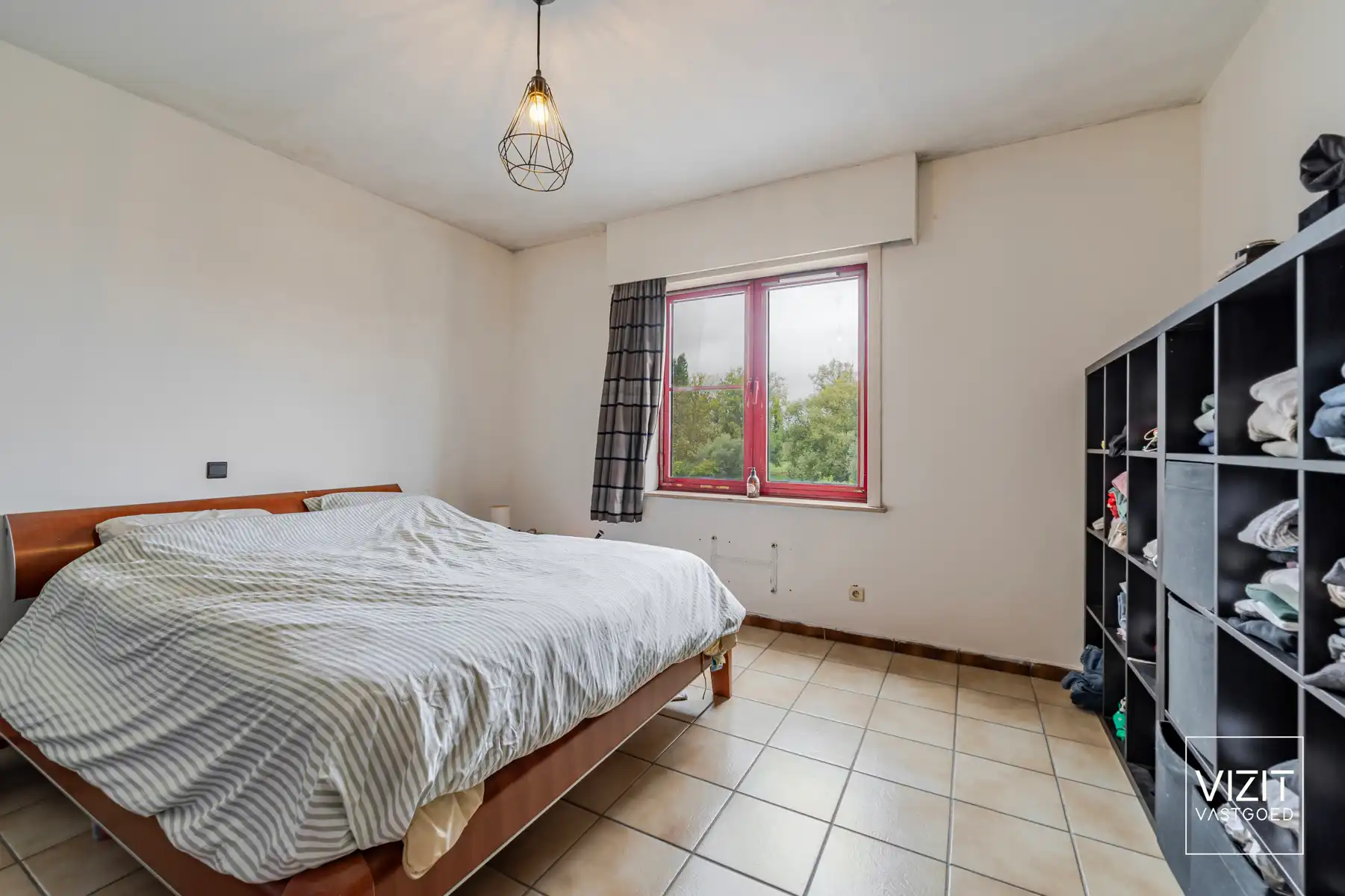 Ruim 2-slaapkamerappartement foto 8