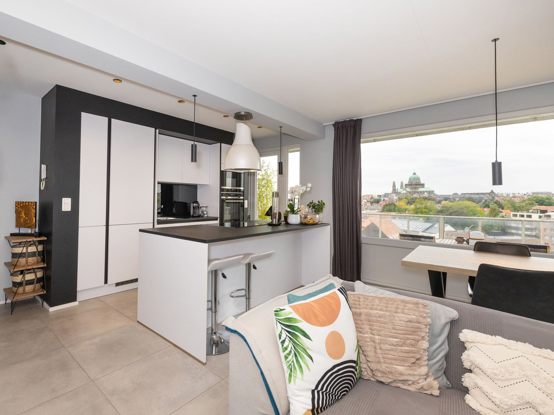 Appartement met 2 slaapkamers + terras + garage optioneel foto {{pictureIndex}}