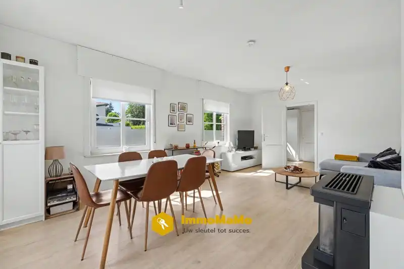 VERKOCHT - INSTAPKLARE WONING MET 2 SLAAPKAMERS (OPTIE TOT 3DE) TE KOOP foto 6