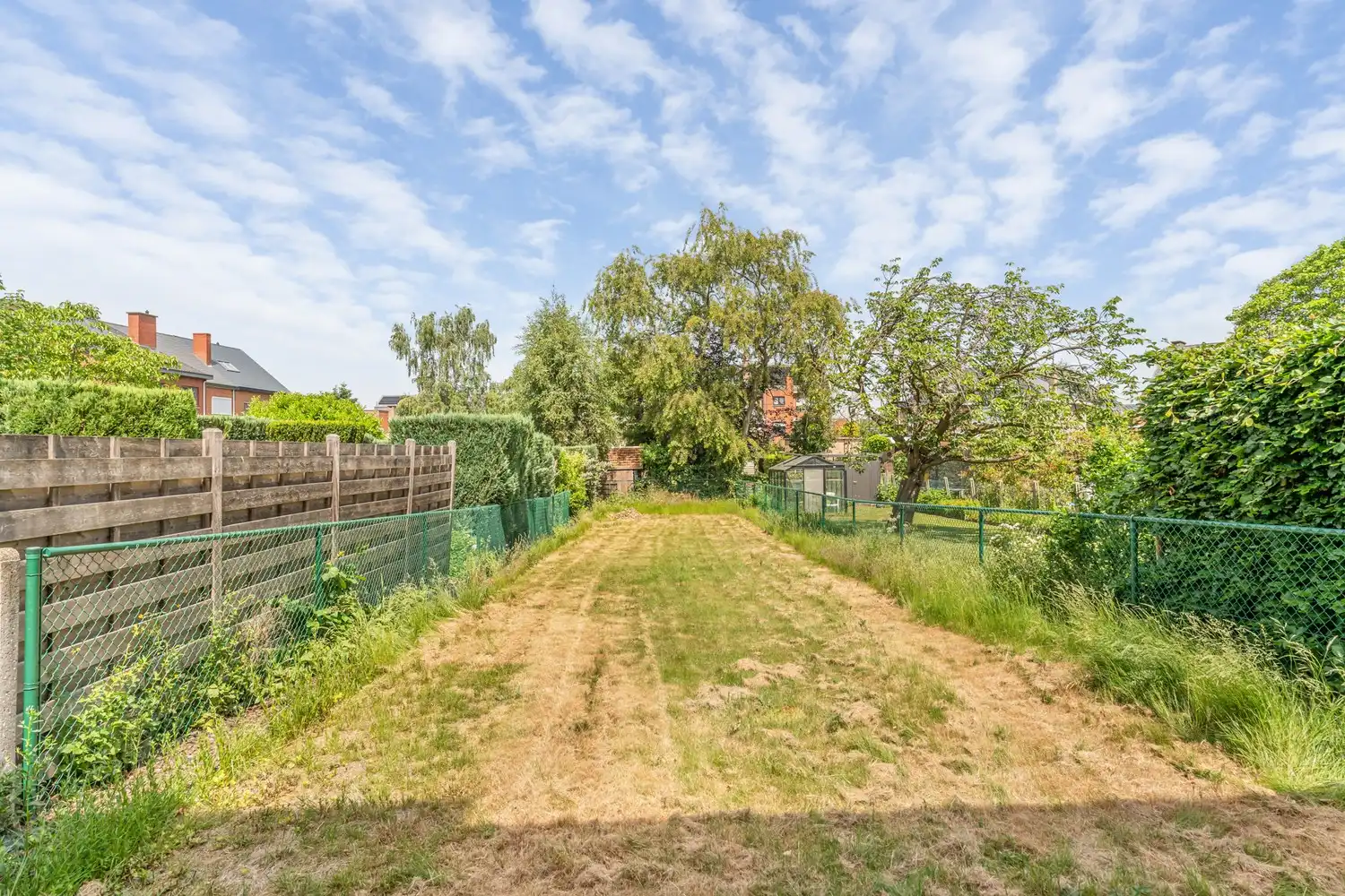 Gerenoveerde en energiezuinige woning met 3 slaapkamers, een diepe tuin en een garage met een oprit op een toplocatie te Kessel-Lo! foto 7