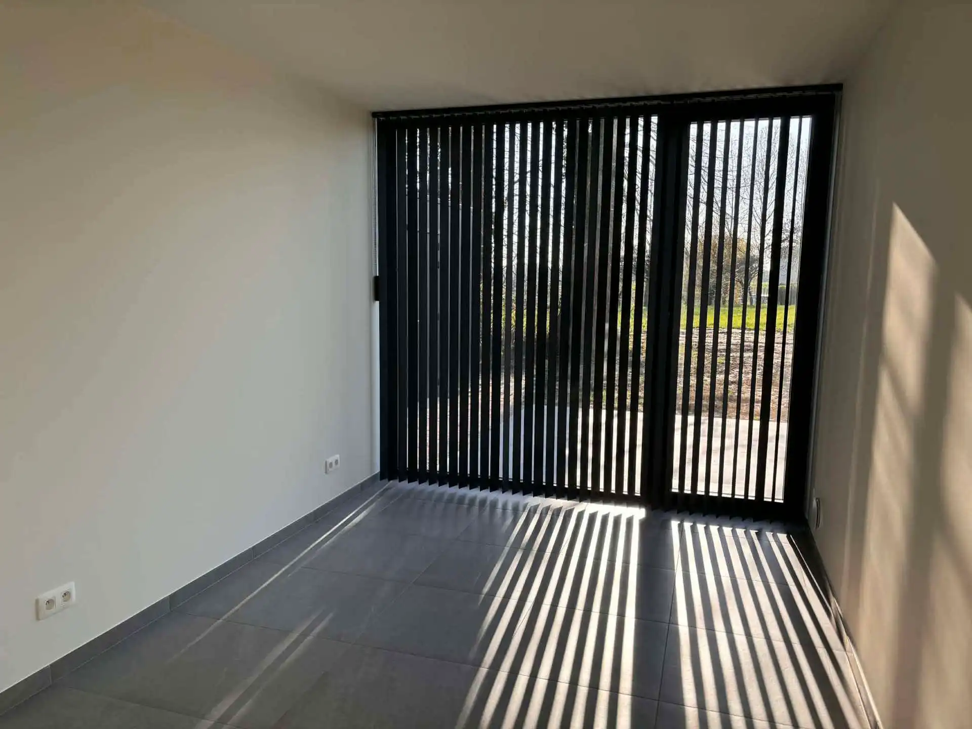 BORSBEKE - Nieuwbouw gelijkvloers appartement. foto 6