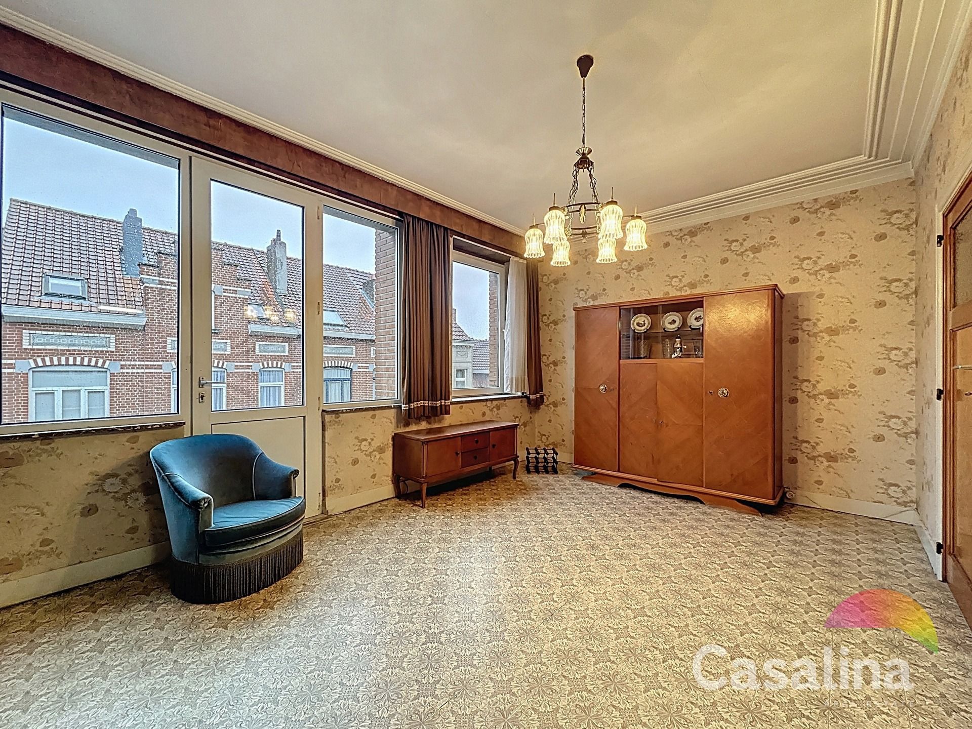 Te renoveren woning met echt potentieel foto 9