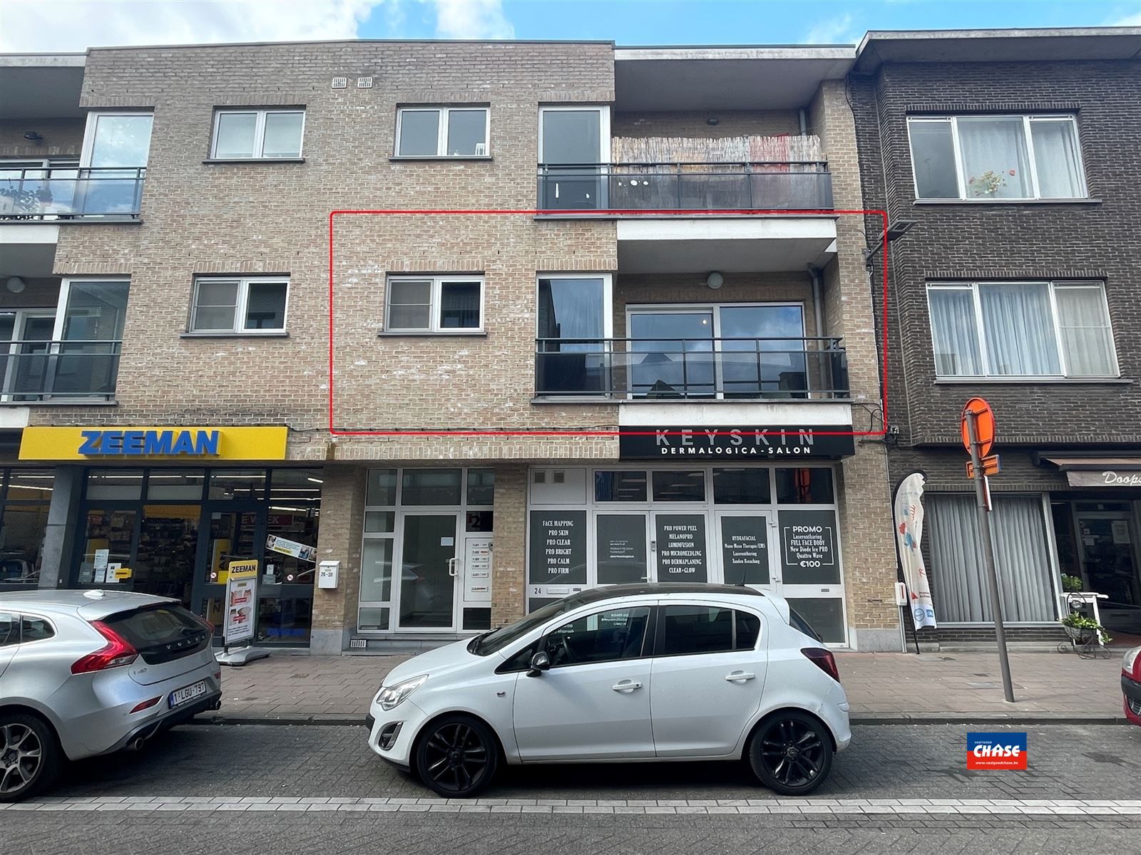 Recent appartement met 1 slaapkamer en terras foto 3