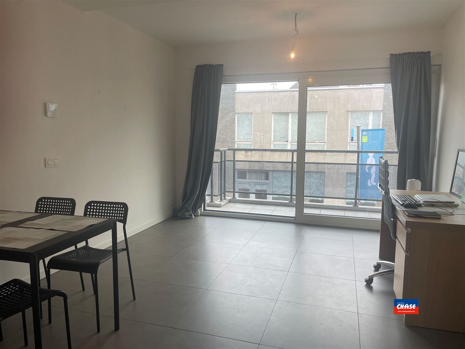 Recent appartement met 1 slaapkamer en terras foto 3