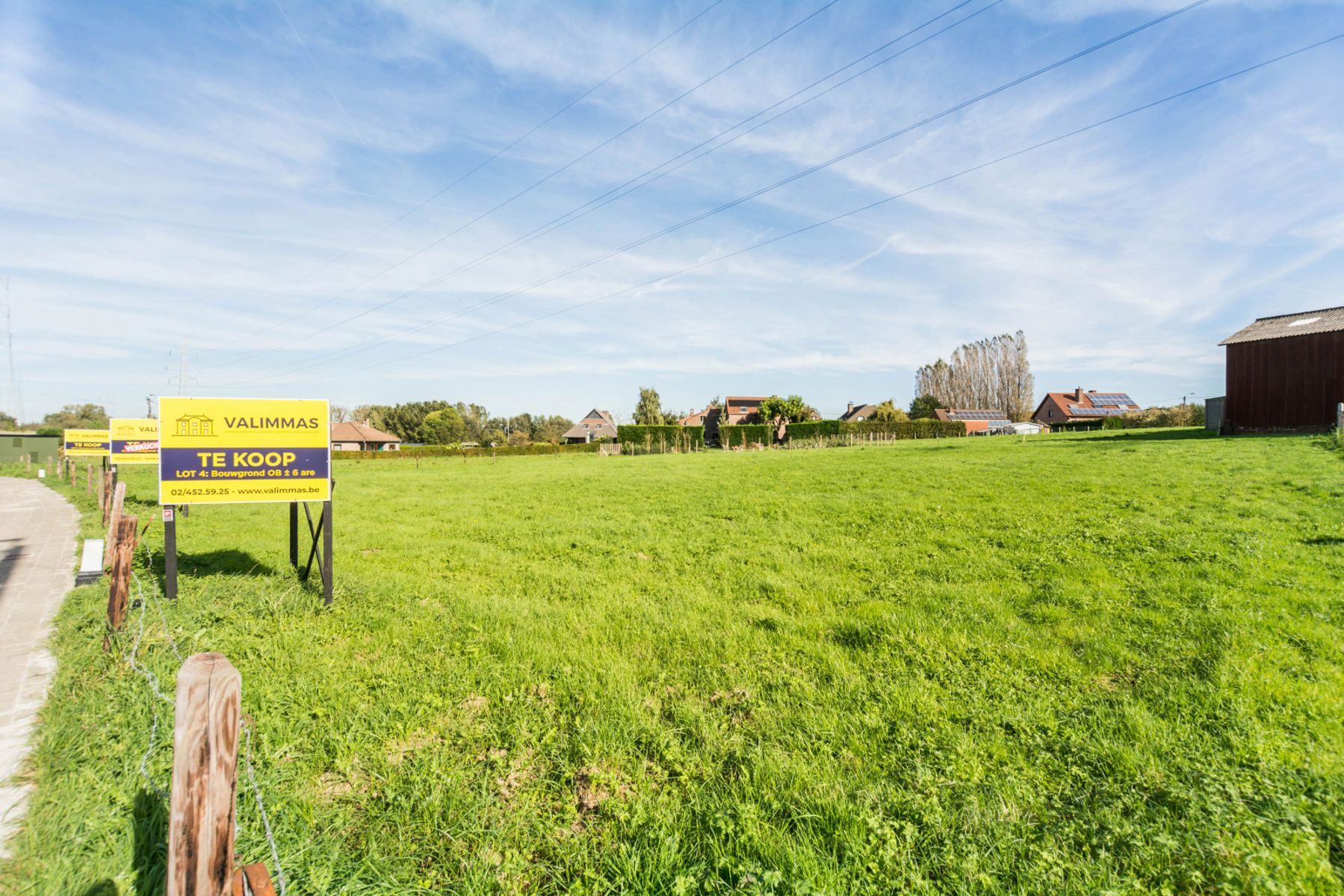 Heel rustig gelegen bouwgrond voor een alleenstaande villa foto 2