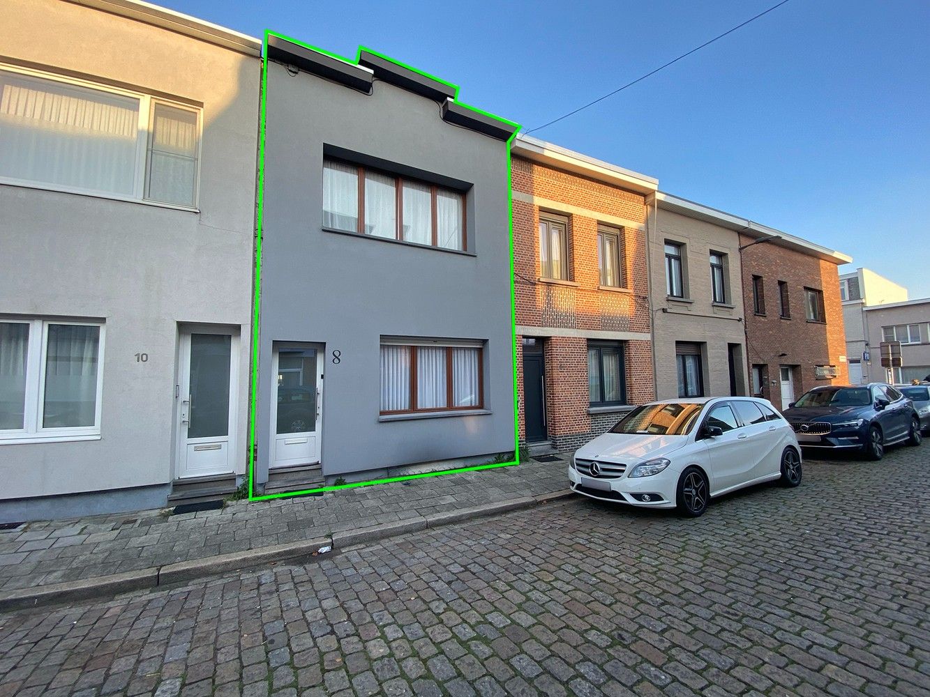 Hoofdfoto van de publicatie: Huis met 3 slaapkamers en tuin te Deurne!