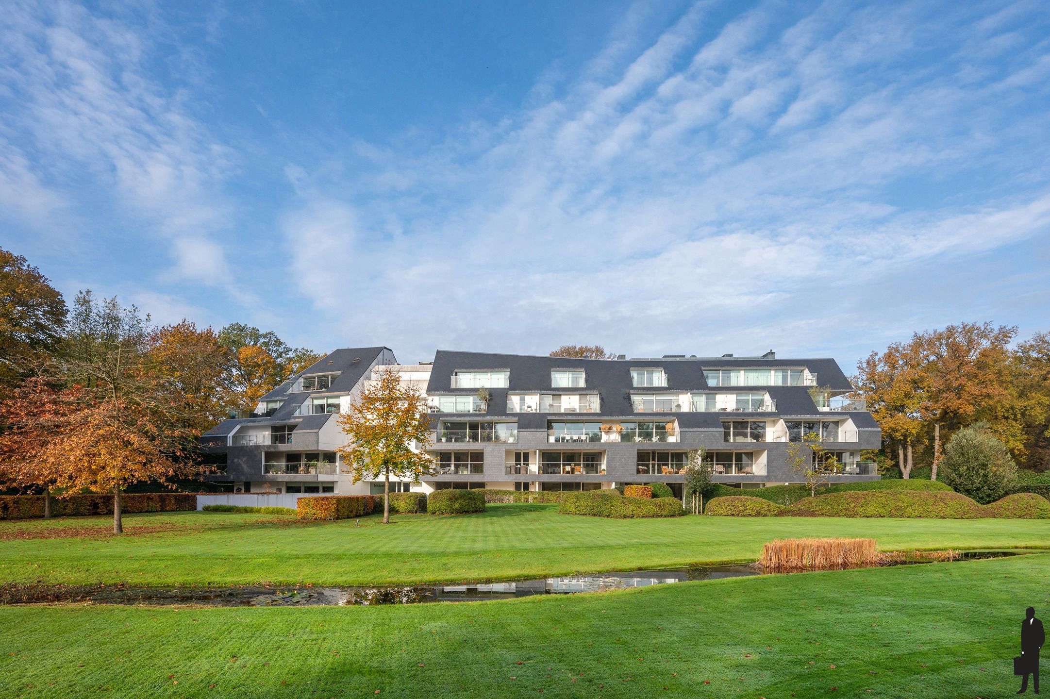 Prachtig hoekappartement met 2 slaapkamers, in uniek parkdomein Berkendael te Brasschaat! foto {{pictureIndex}}