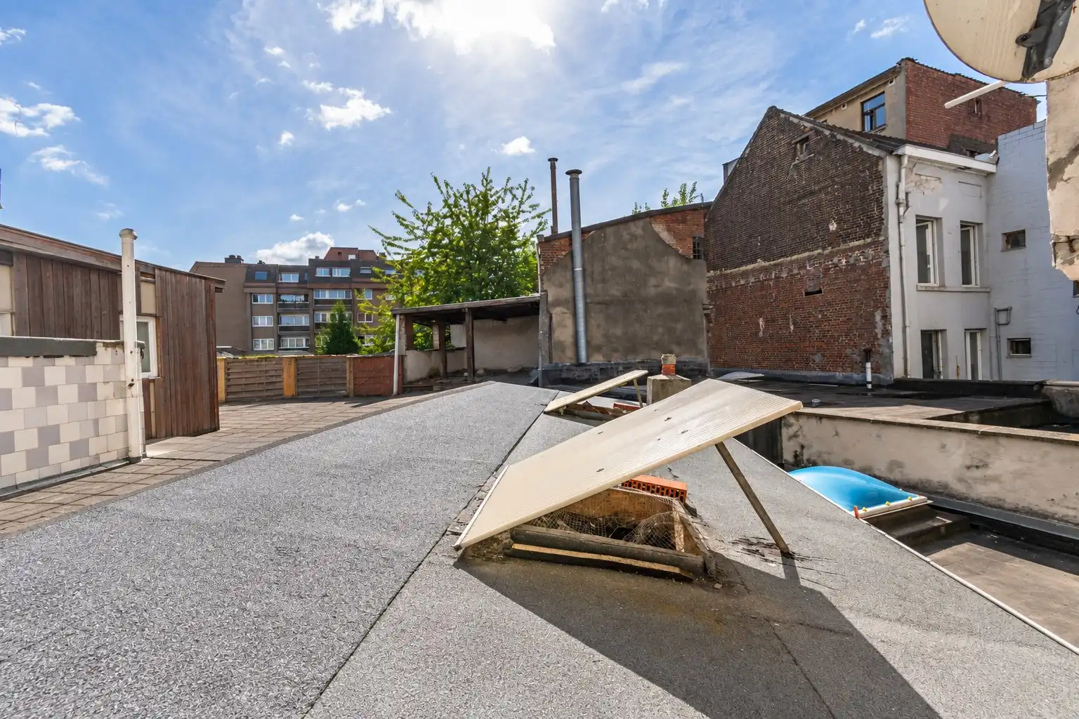 GOED GELEGEN WONING MET 2 SLP + GARAGE/ATELIER ! foto 8