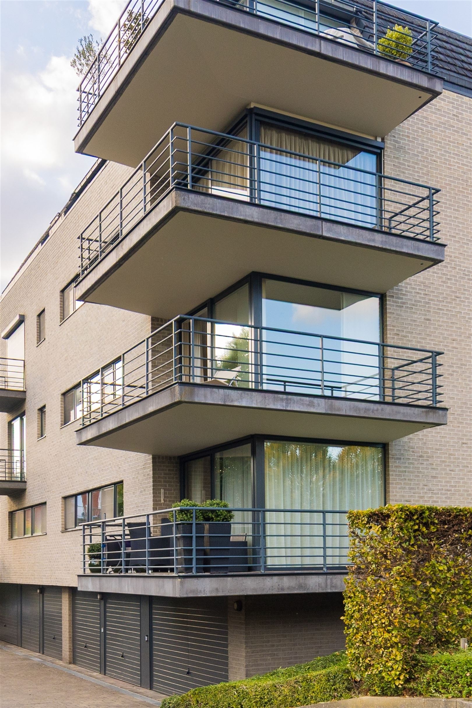 Instapklaar en ruim appartement met groene uitzichten nabij het centrum van Mortsel foto 20