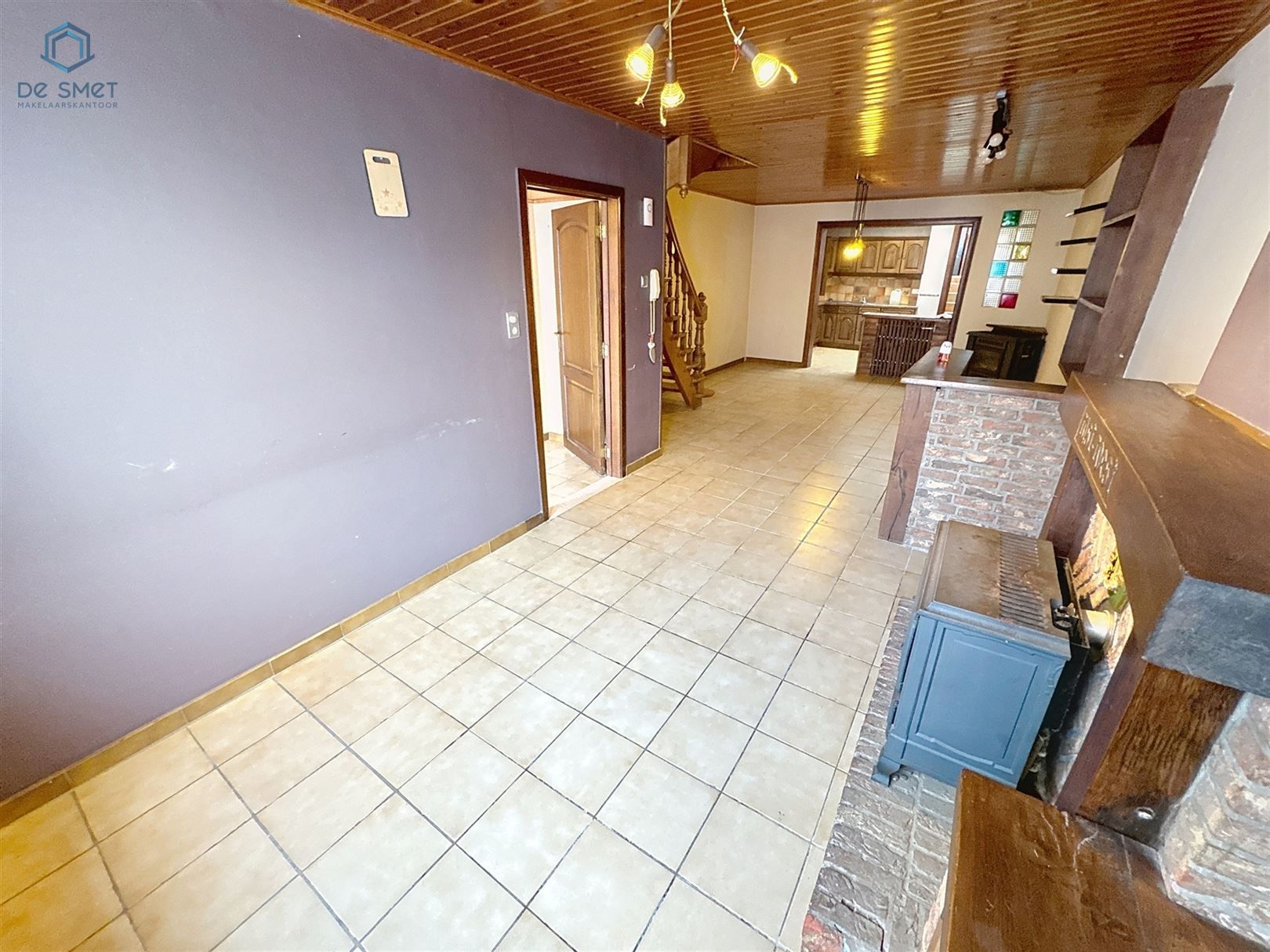 Te renoveren woning met 2 slaapkamers, terras én tuin hartje Geraardsbergen foto 3