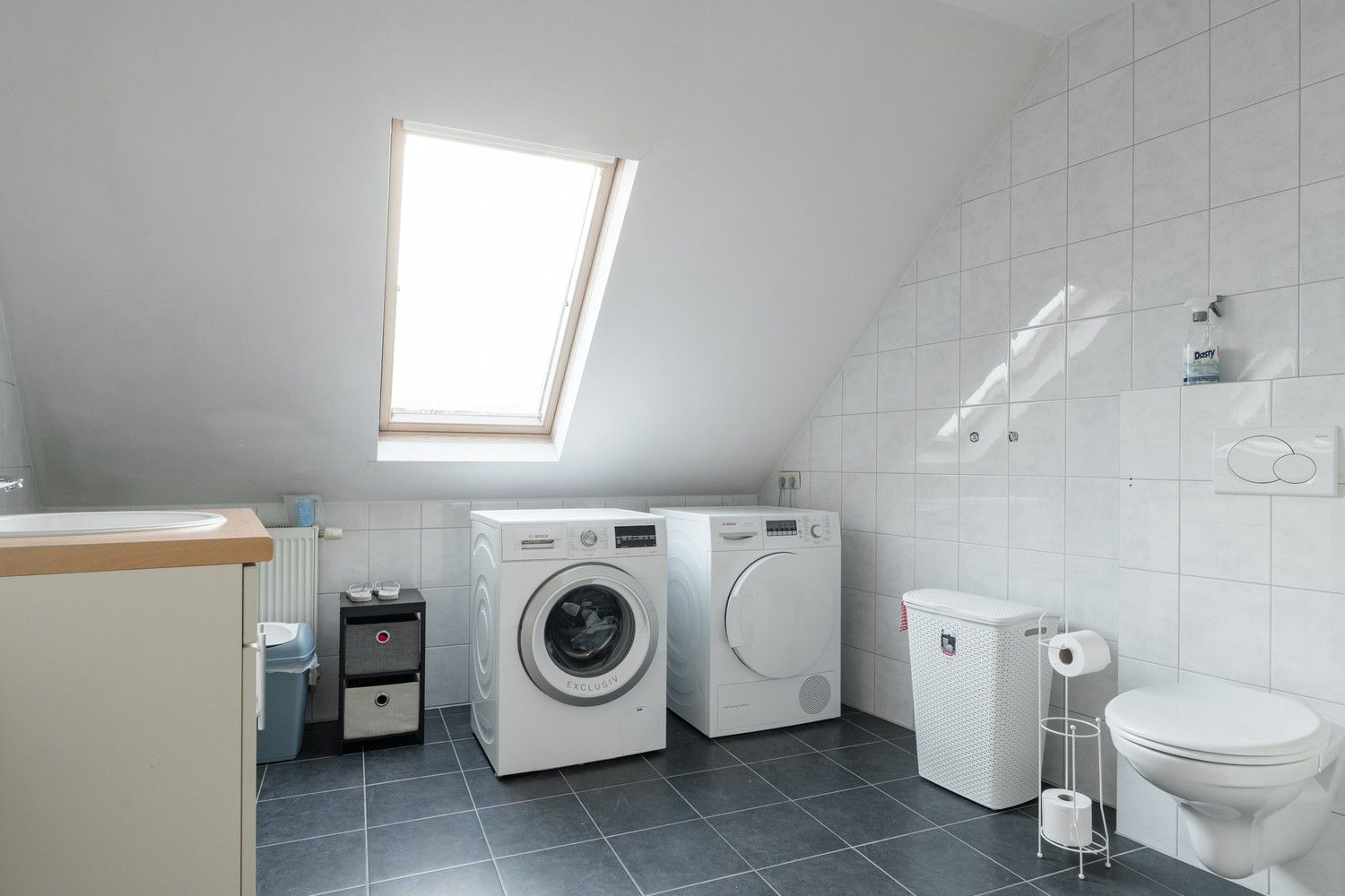 Ruim duplex appartement met 3 slaapkamers in het centrum van Hamont. foto 11