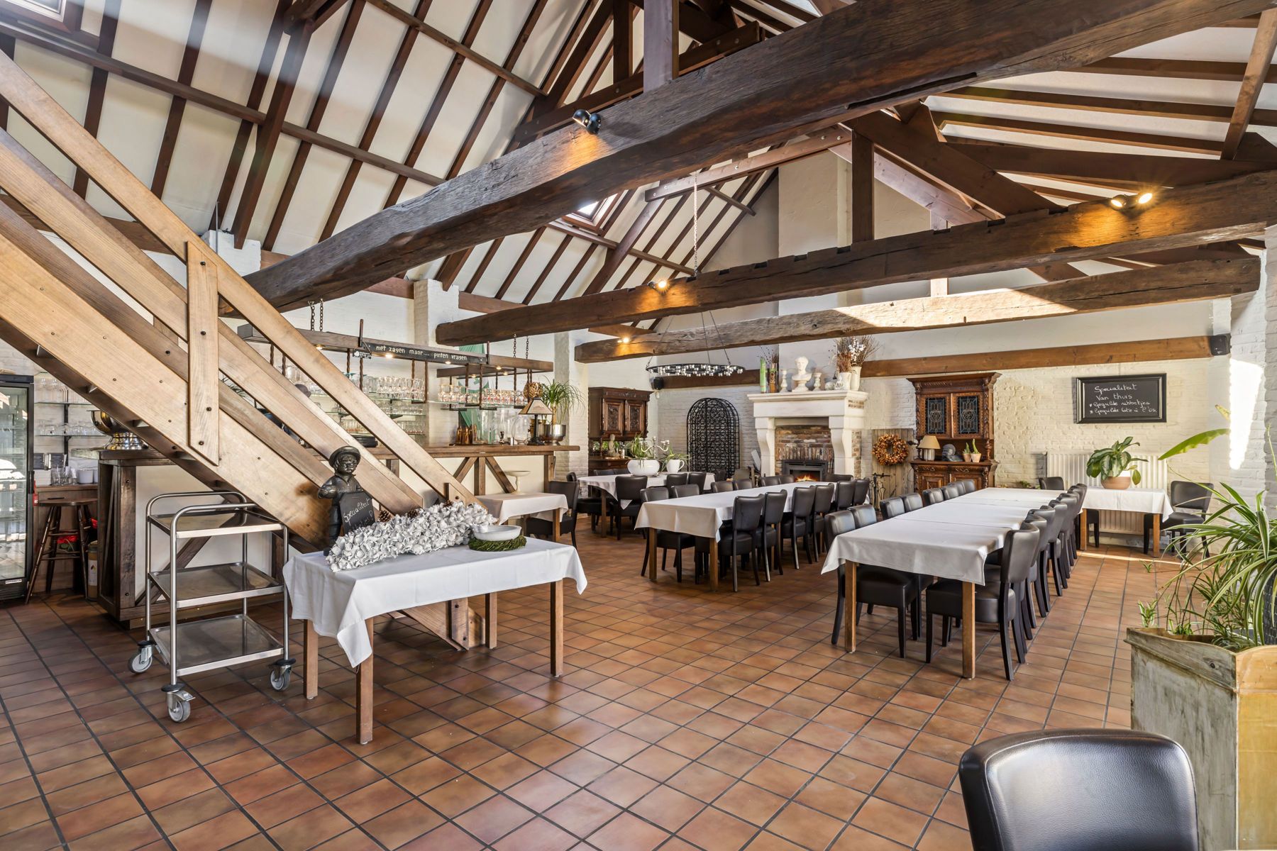 Charmant restaurant met ruim terras en tuin - unieke kans! foto 12