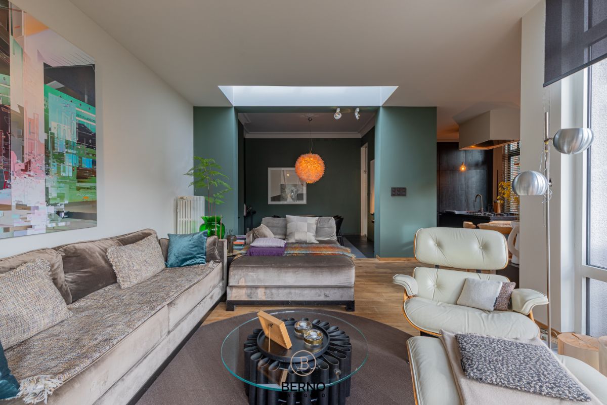 Karakterwoning aan de rand van Dendermonde centrum foto 2