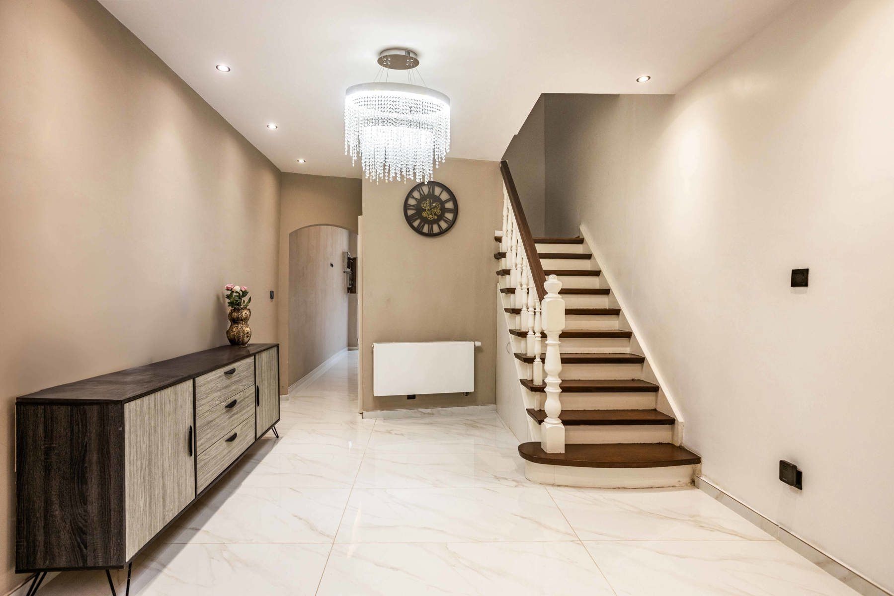 Gerenoveerde stadswoning met tuin en 3 SLP foto 4