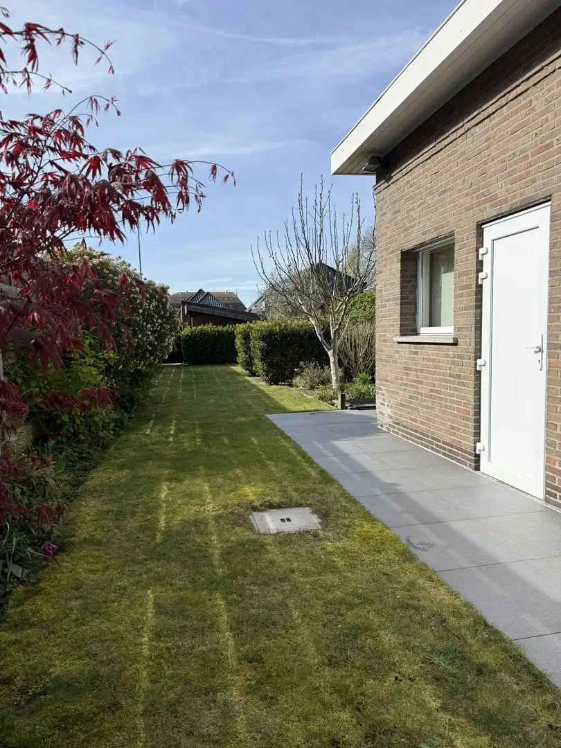 Halfopen bebouwing in centrum van Emelgem met zuiders gerichte tuin, 5 slaapkamers en EPC label C  (geen renovatieverplichting) foto 17