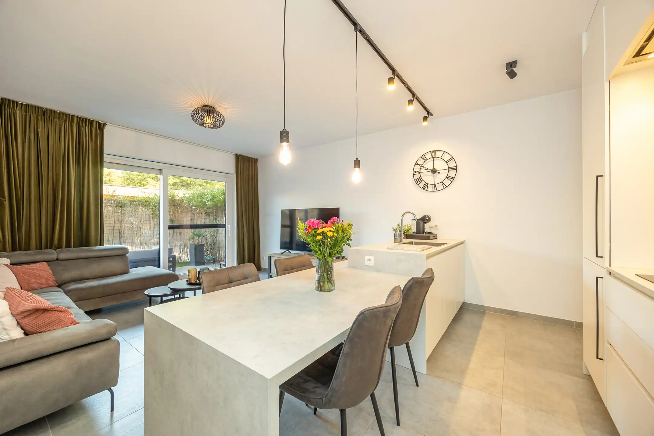 Appartement te koop foto 4