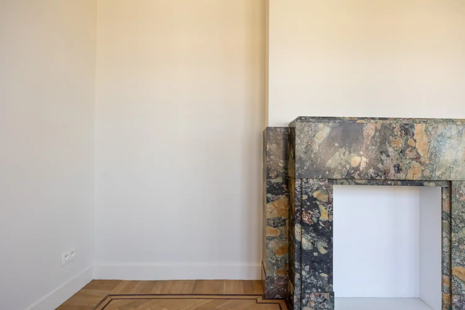 Instapklaar art-deco penthouse (165m² - 3 slk/2badk) op de prestigieuze Jan van Rijswijcklaan binnen de singel te Antwerpen foto 15